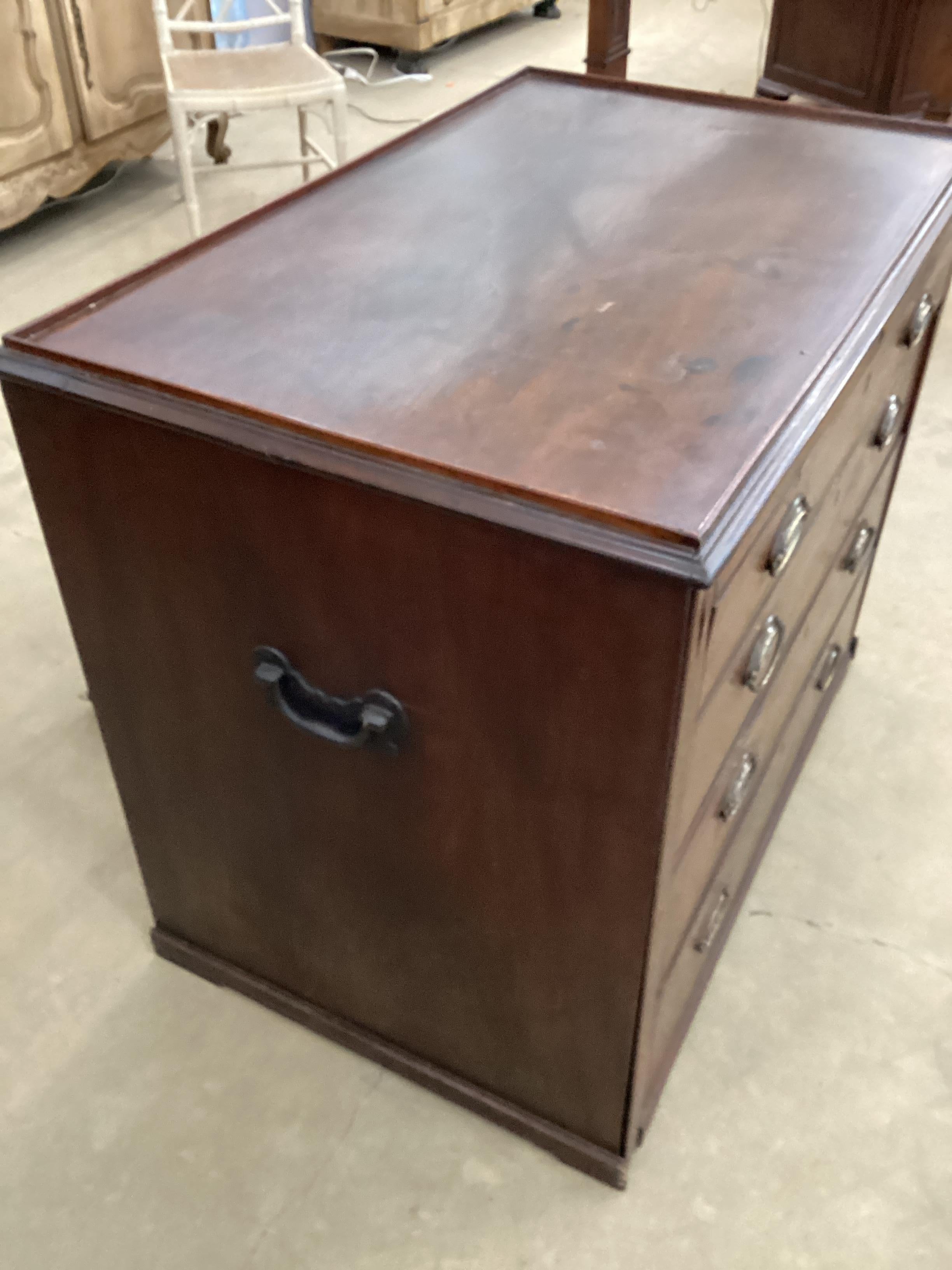 Georgian Mahogany Metamorphic Chest  In Good Condition For Sale In Chapel Hill, NC