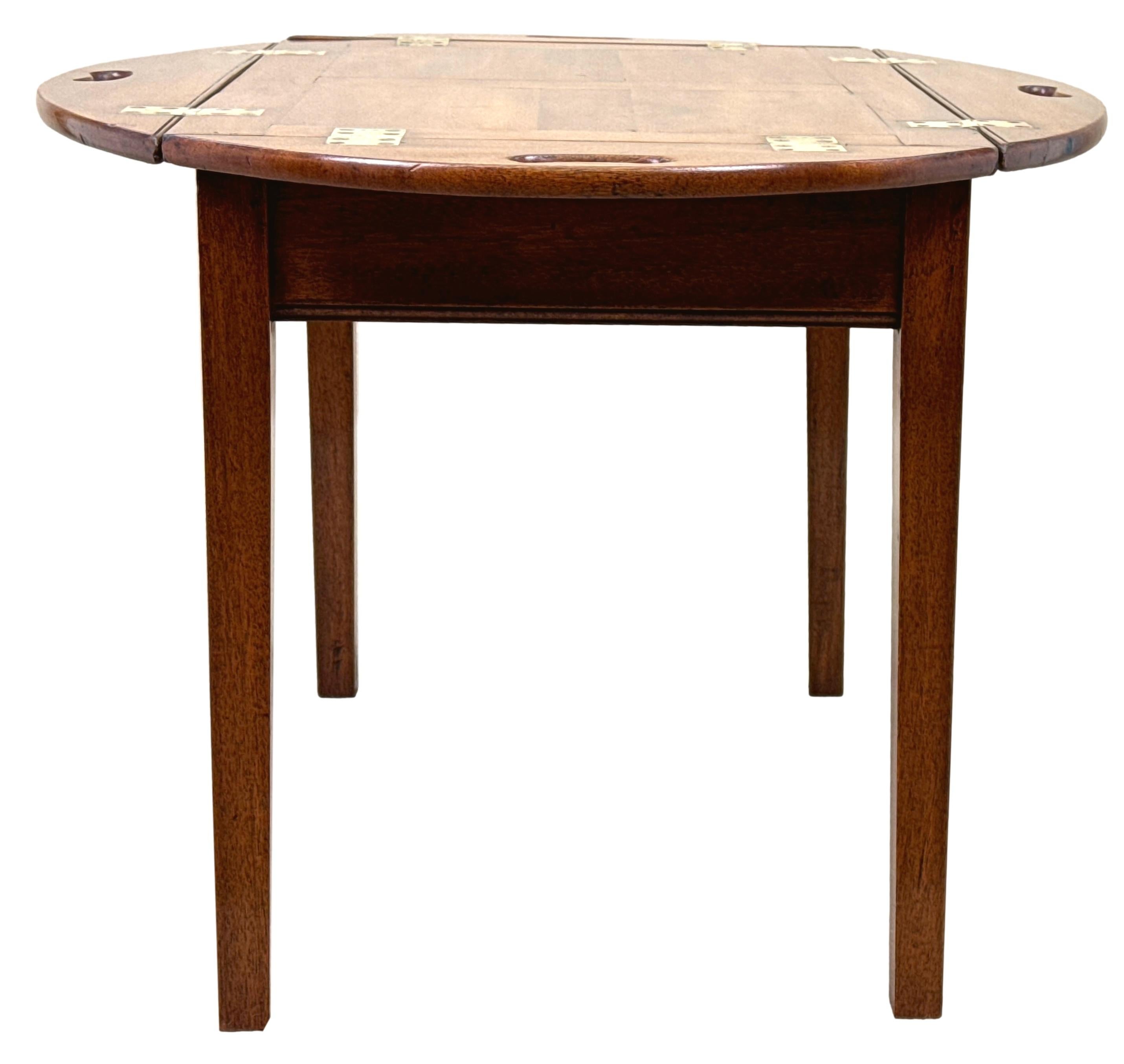 English Georgian Mahogany Oval Butlers Tray On Stand For Sale
