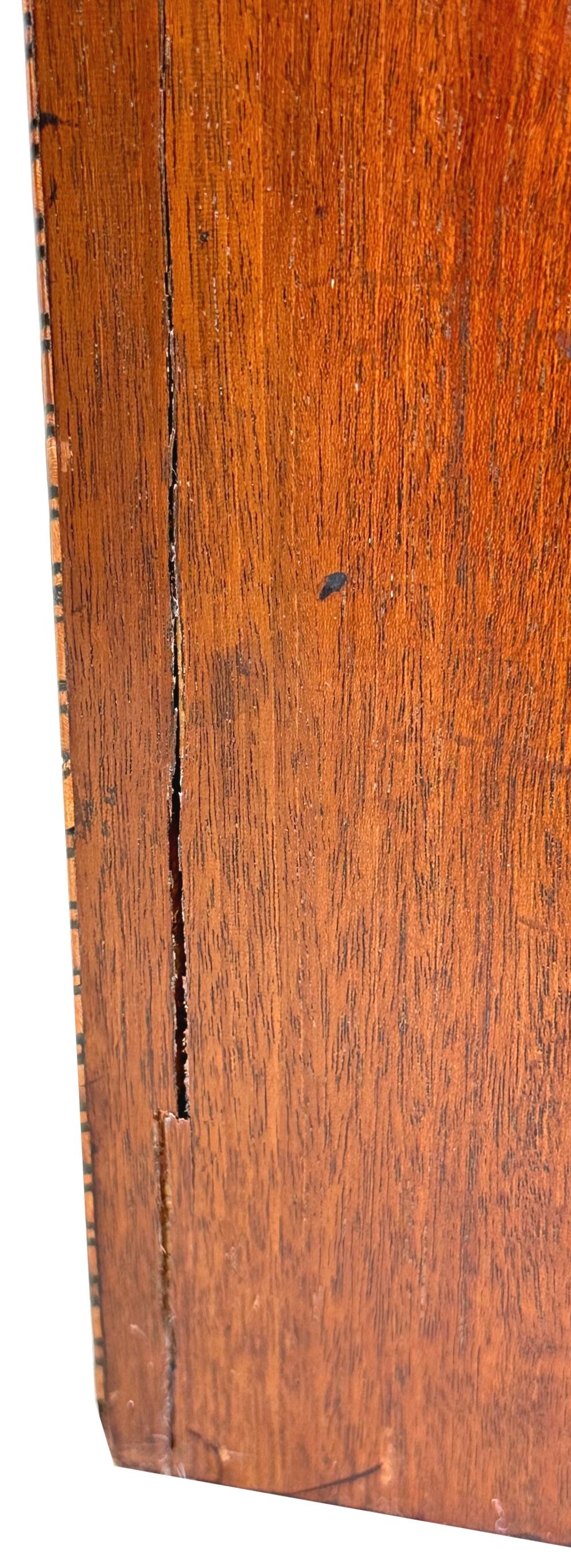 Pareja de Cuchilleros Georgianos de Caoba en venta 4