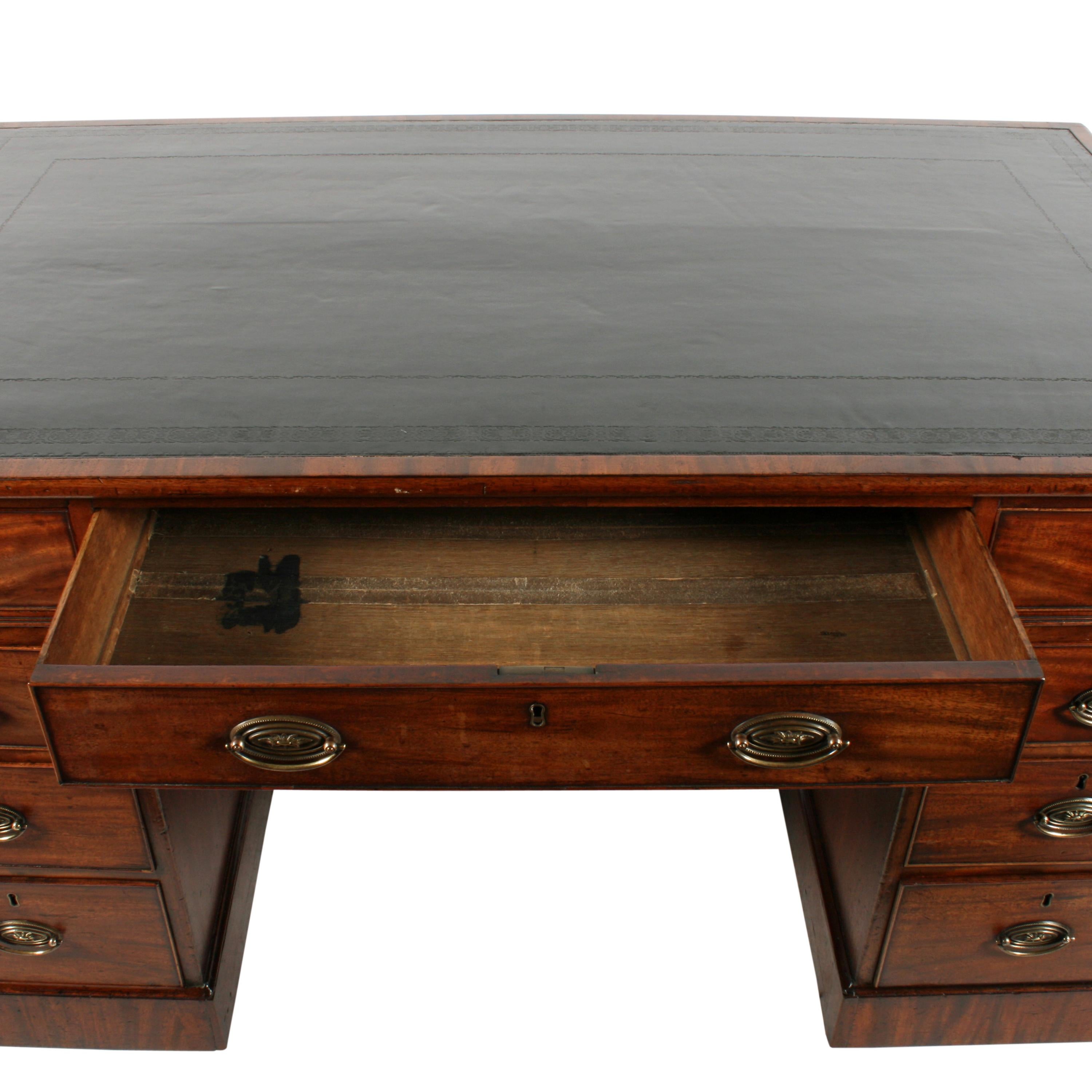 Early 19th Century Georgian Mahogany Partner's Desk For Sale