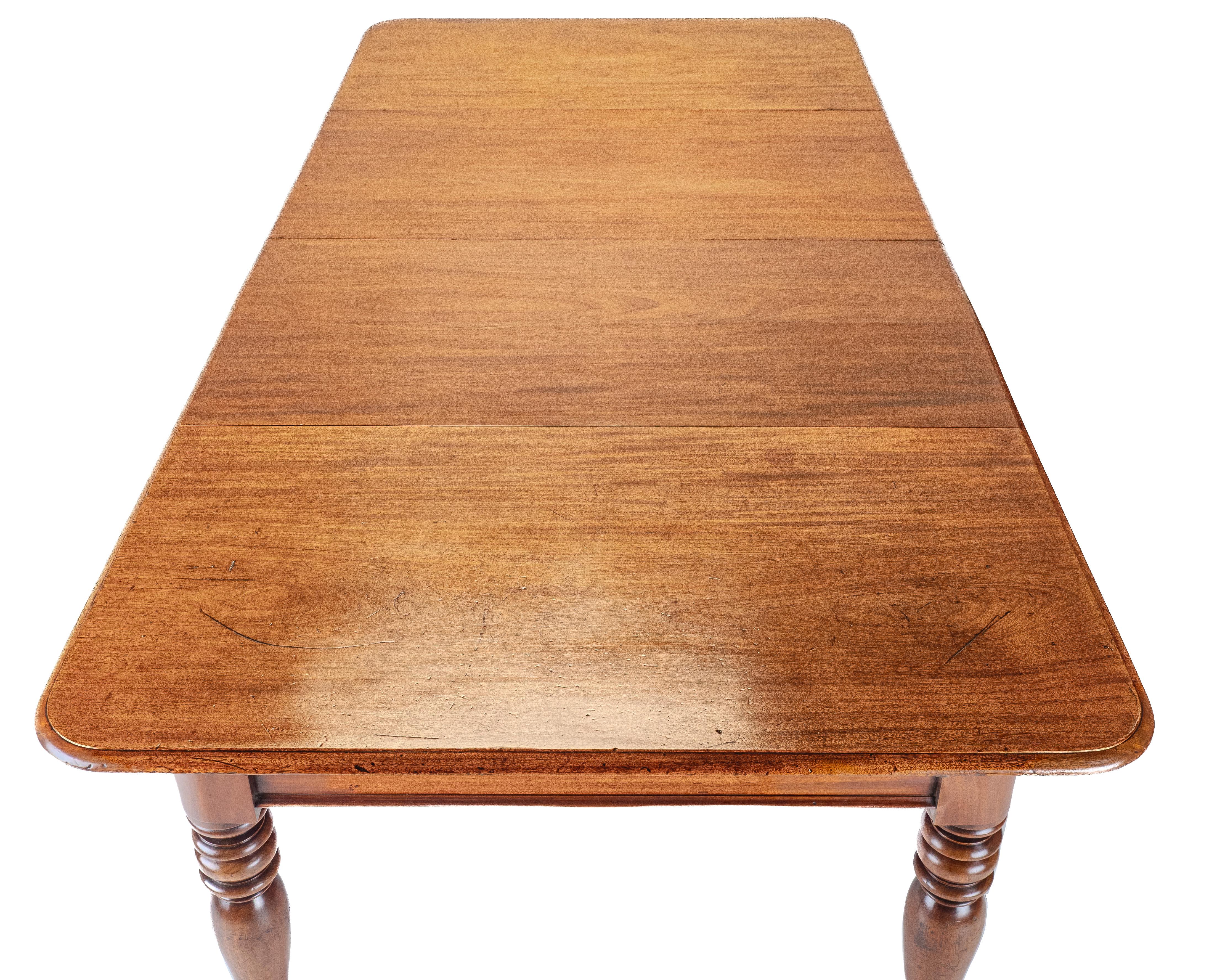 Early 19th Century Mahogany Pull-out Extending 8ft Dining Table c1830 (Georgian) For Sale 3