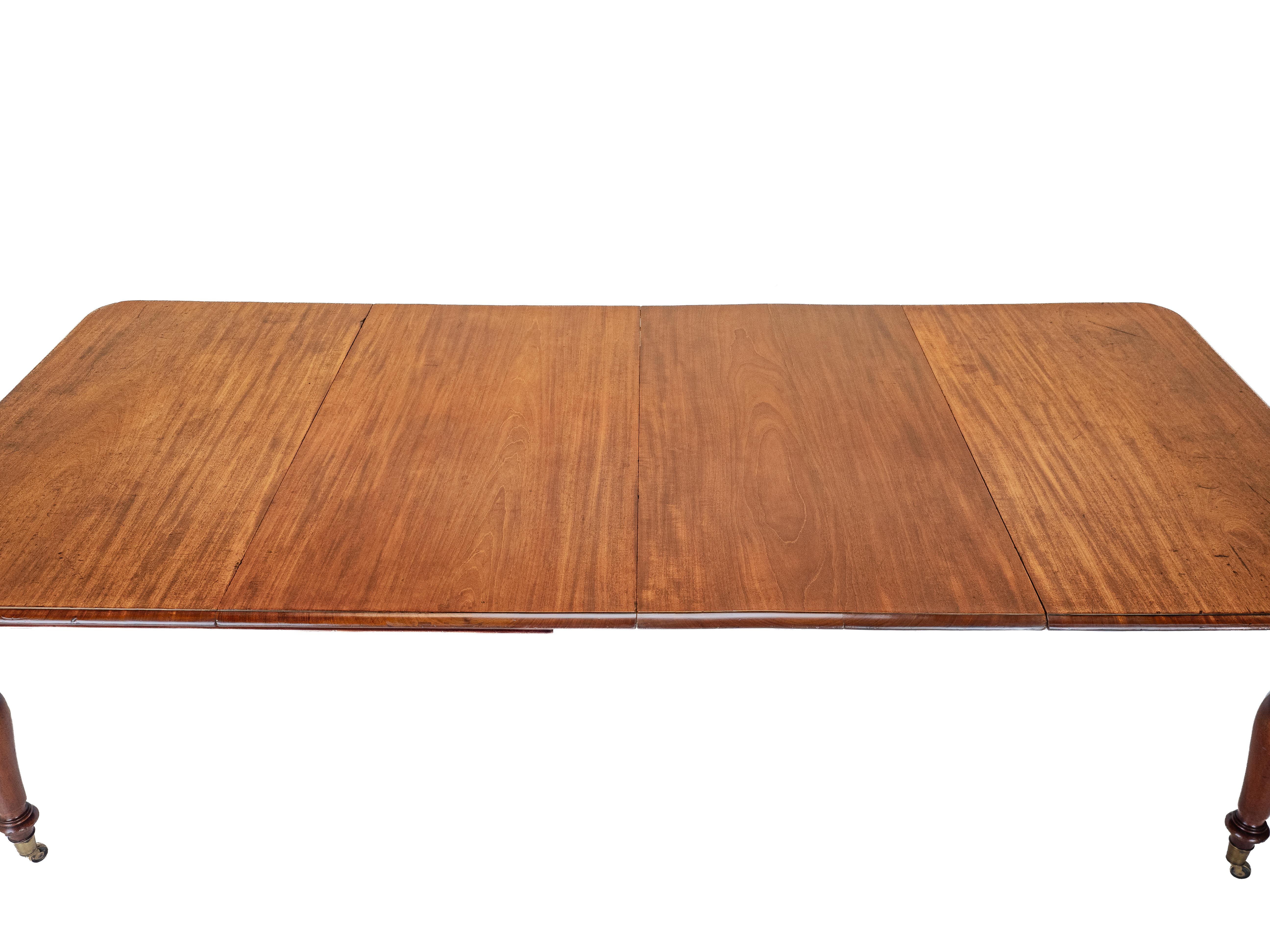 Early 19th Century Mahogany Pull-out Extending 8ft Dining Table c1830 (Georgian) For Sale 4