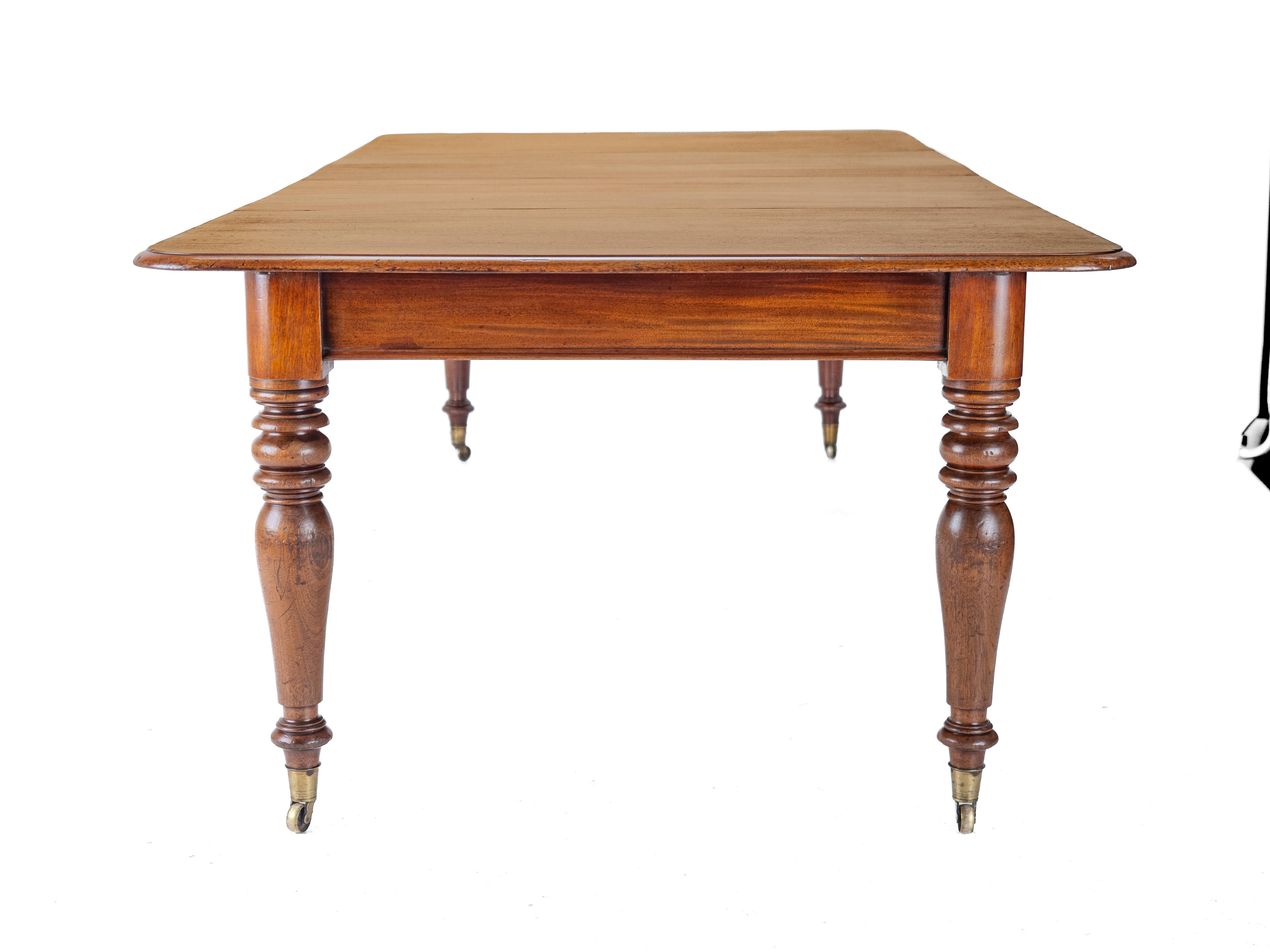 Early 19th Century Mahogany Pull-out Extending 8ft Dining Table c1830 (Georgian) For Sale 5
