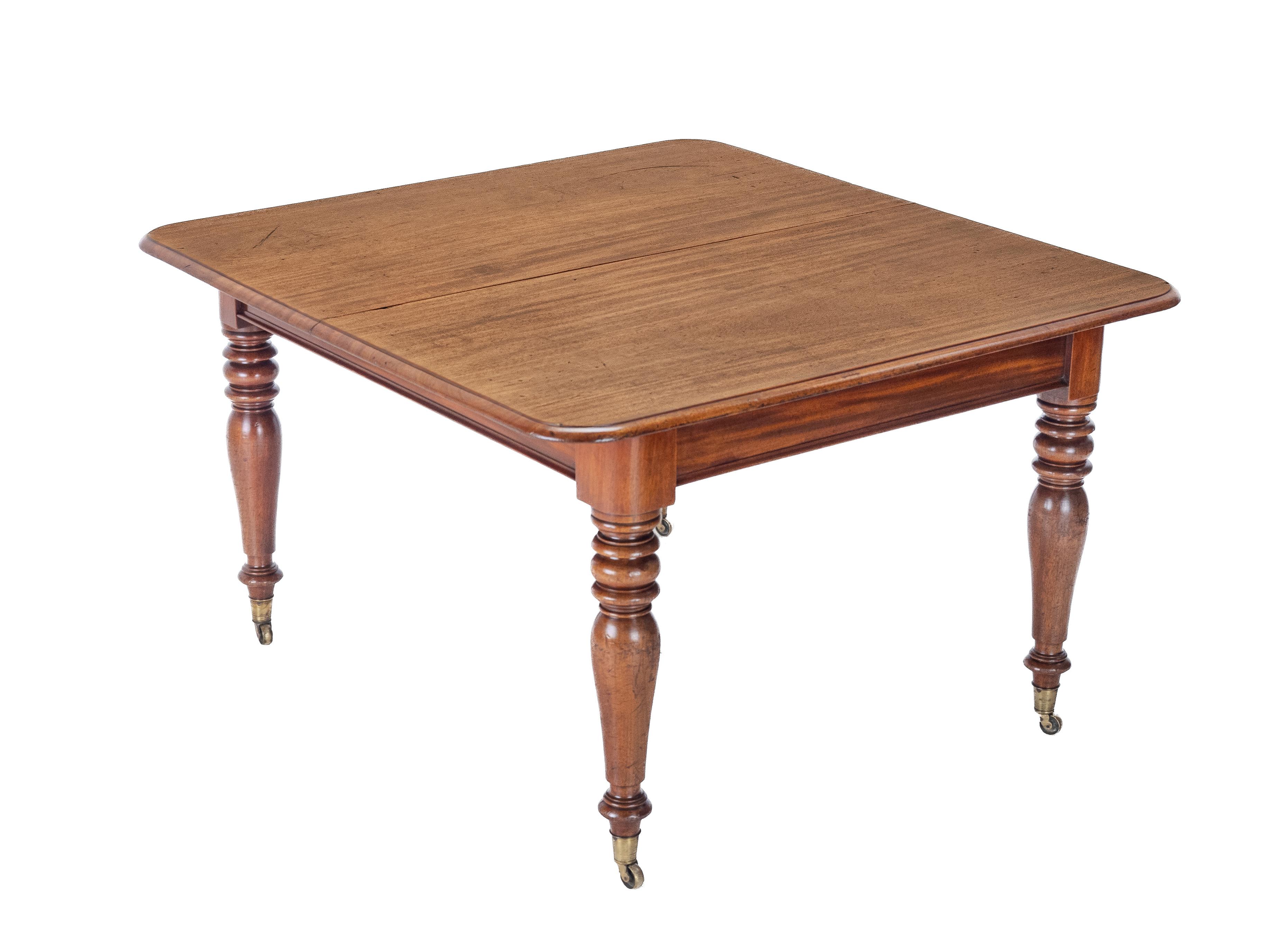 Early 19th Century Mahogany Pull-out Extending 8ft Dining Table c1830 (Georgian) In Good Condition For Sale In Leeds, GB