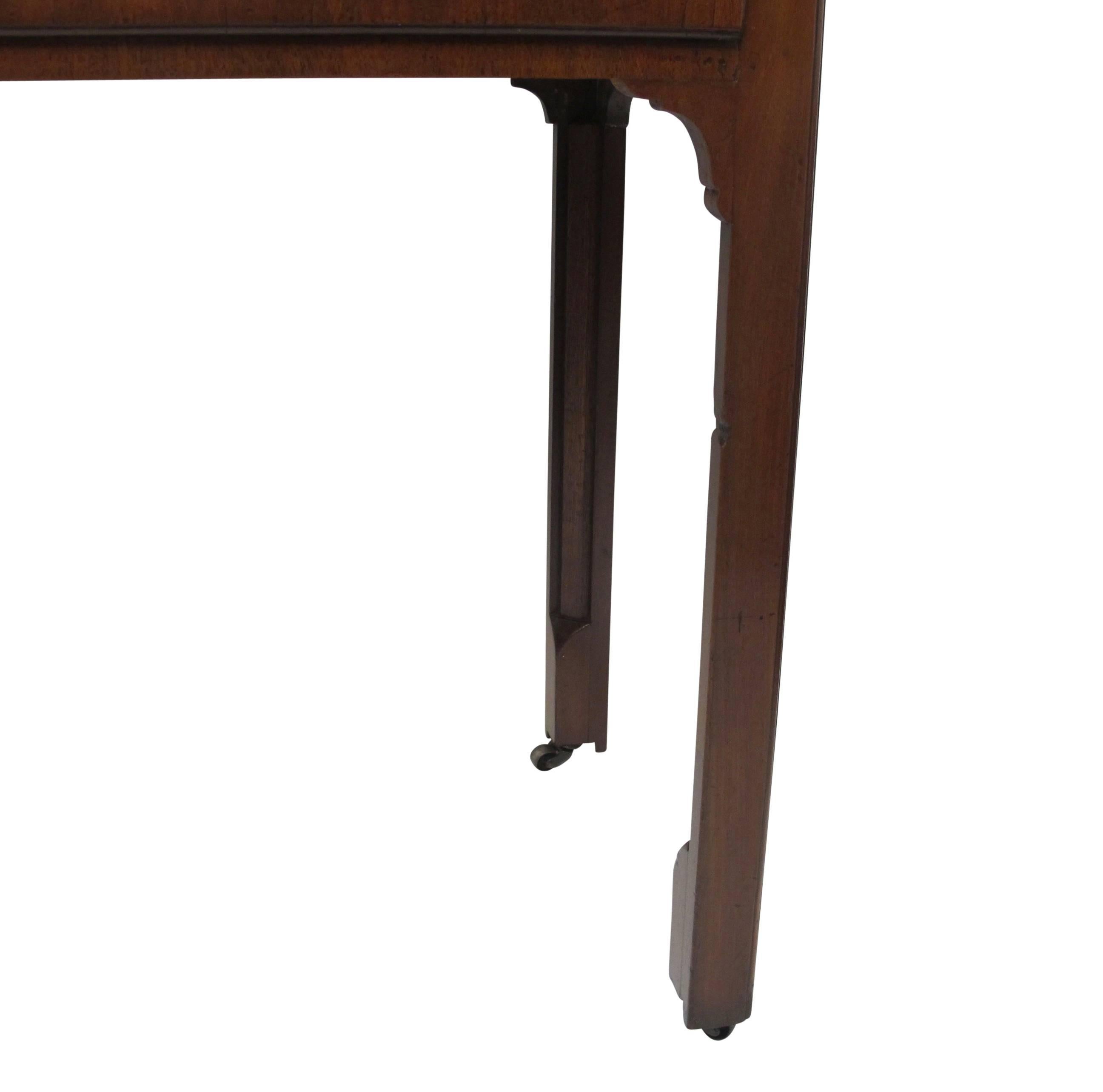 Georgian Mahogany Reading Stand or Lectern, England, circa 1800 For Sale 1