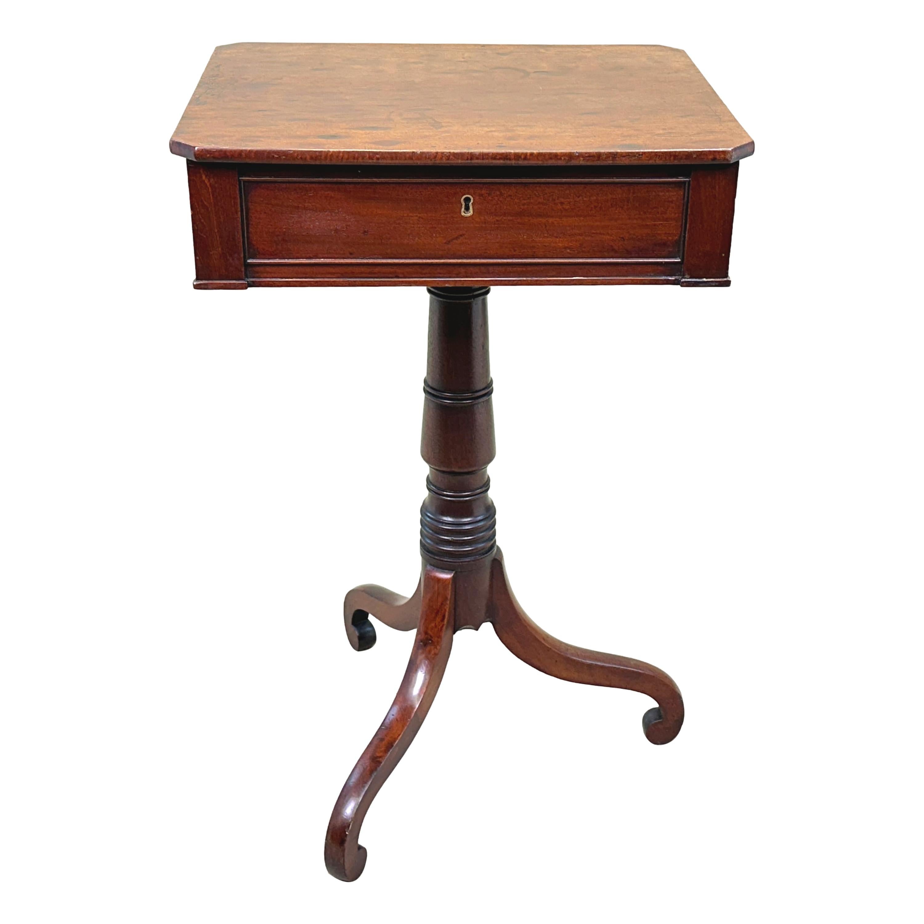 Georgian Mahogany Rectangular Lamp Table For Sale 3
