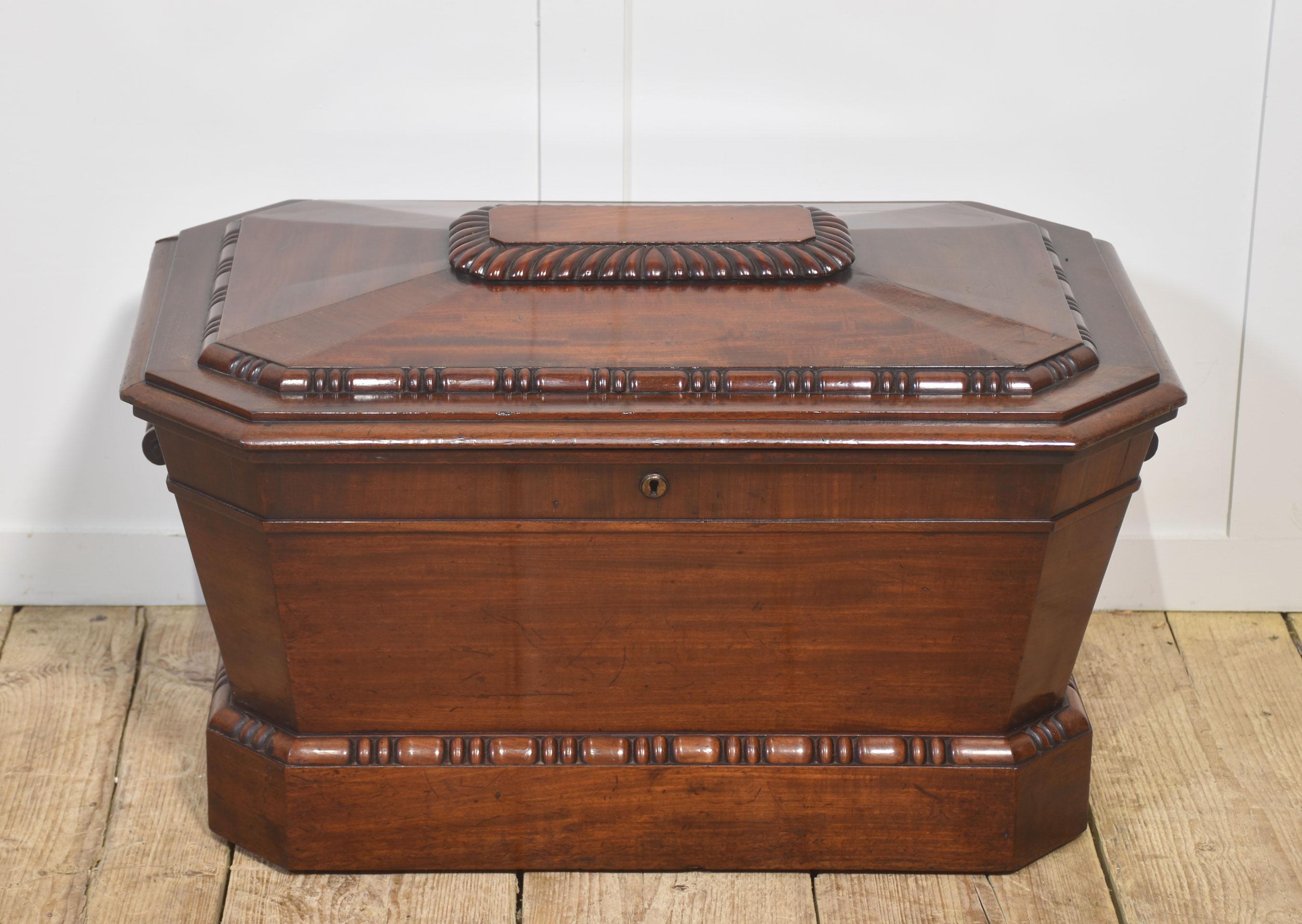 Georgian Mahogany Sarcophagus Cellarette For Sale 1