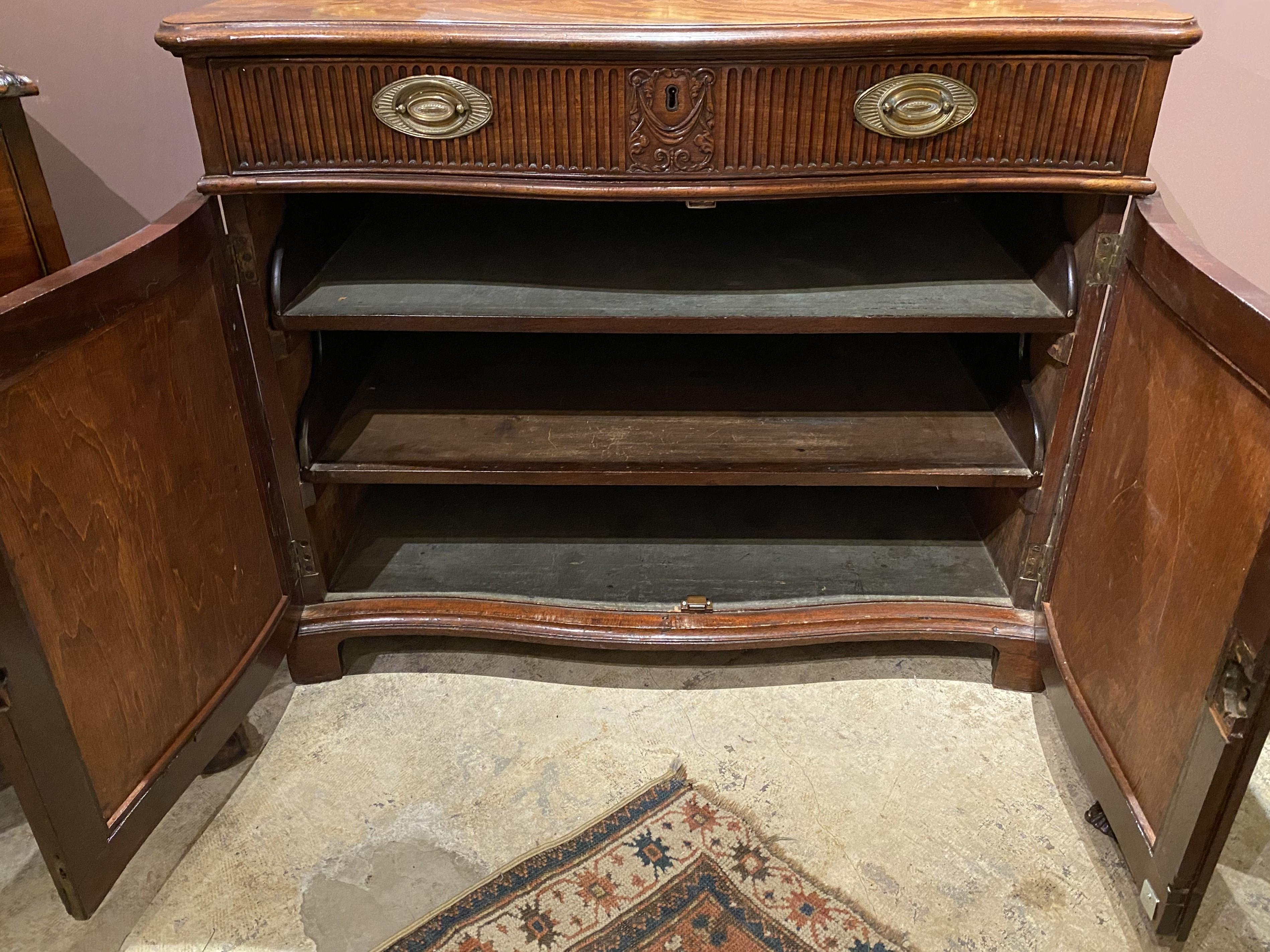 Georgian Mahogany Serpentine Butler’s Desk or Library Cabinet 3