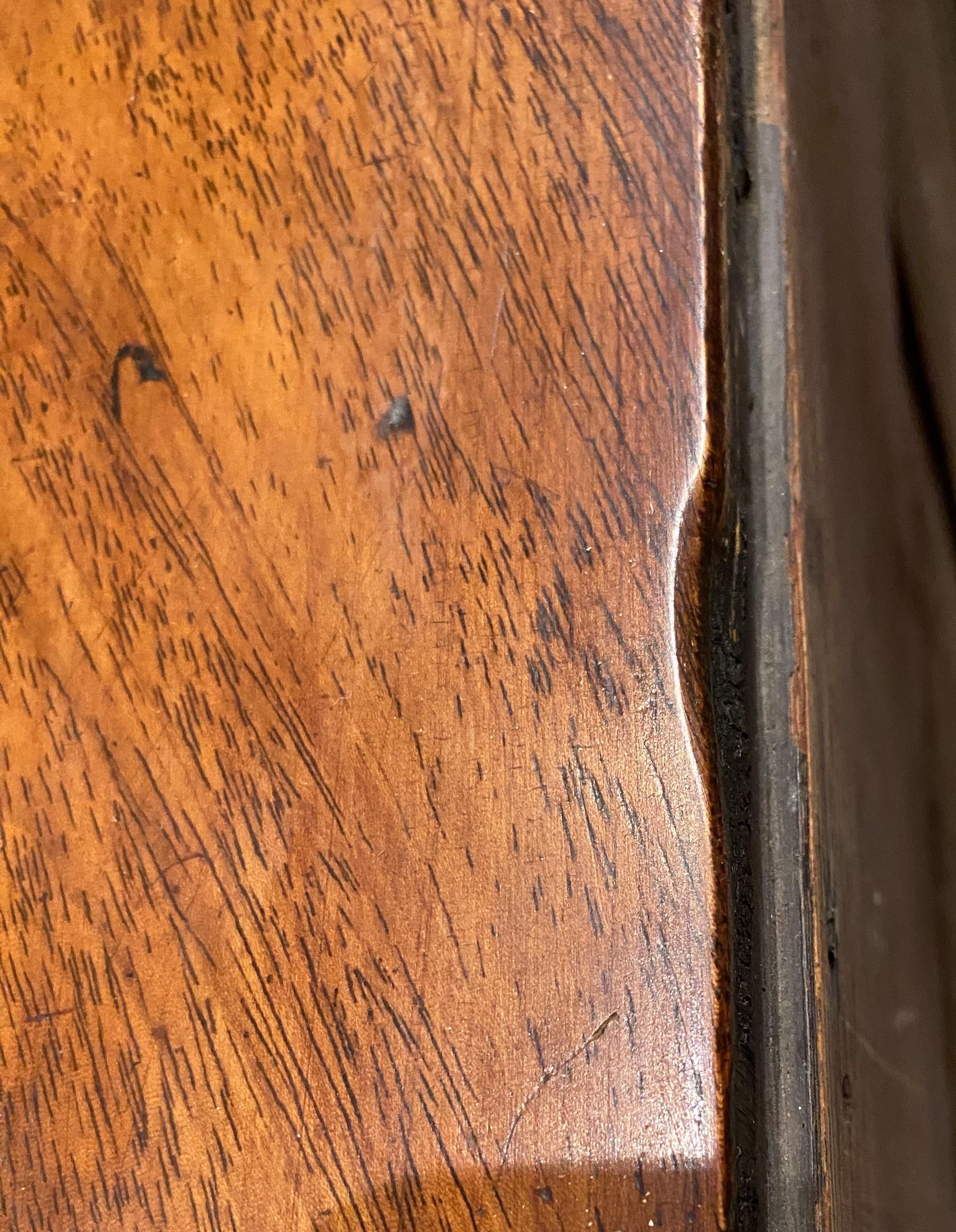 Georgian Mahogany Serpentine Butler’s Desk or Library Cabinet 13