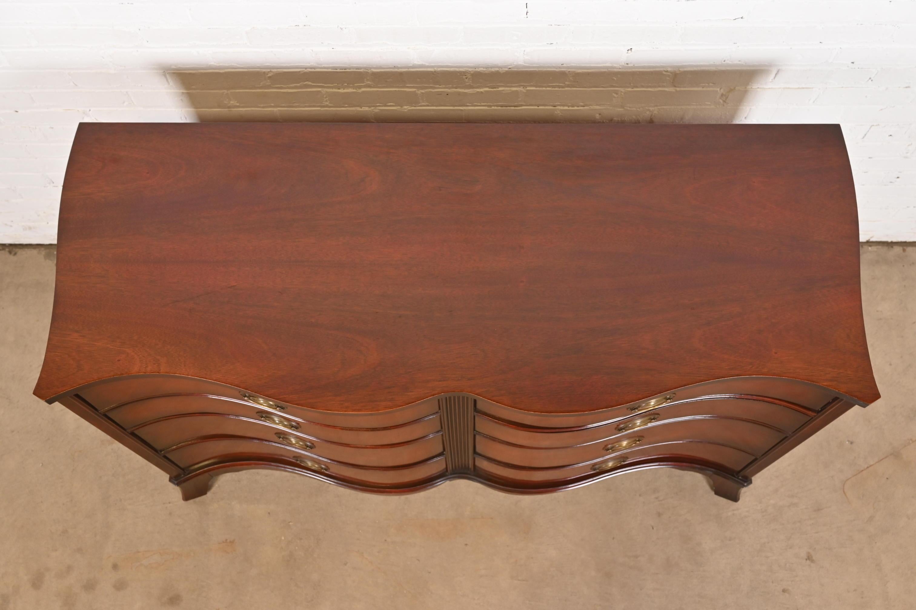 Georgian Mahogany Serpentine Front Eight Drawer Dresser by White Furniture For Sale 4