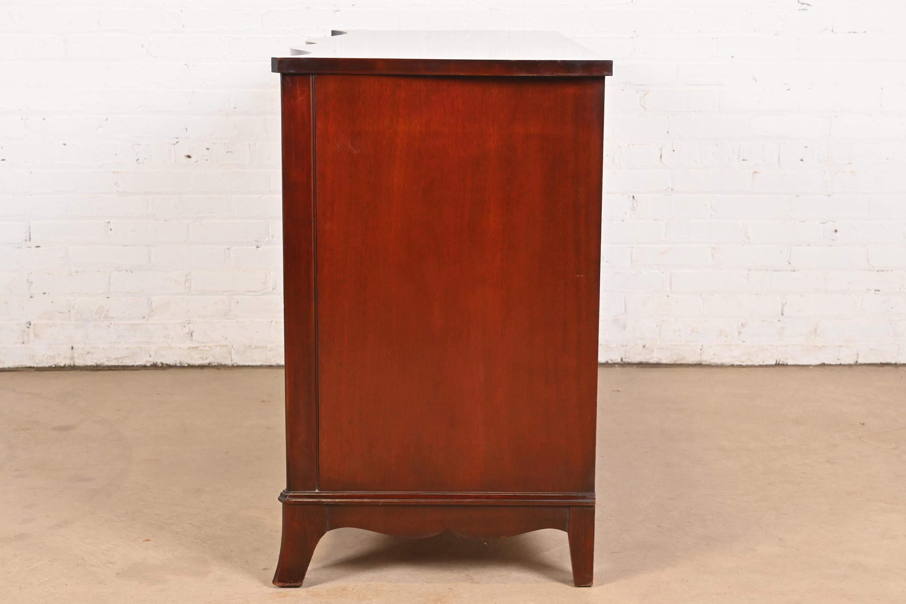 Georgian Mahogany Serpentine Front Eight Drawer Dresser by White Furniture For Sale 5