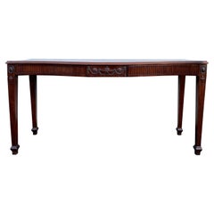 Buffet, table de service ou console à deux tiroirs en acajou serpentin de style géorgien