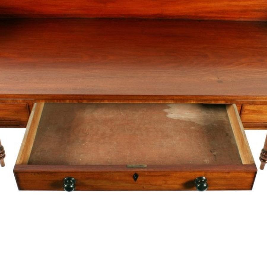 Georgian Mahogany Serving Table, 19th Century In Good Condition For Sale In London, GB