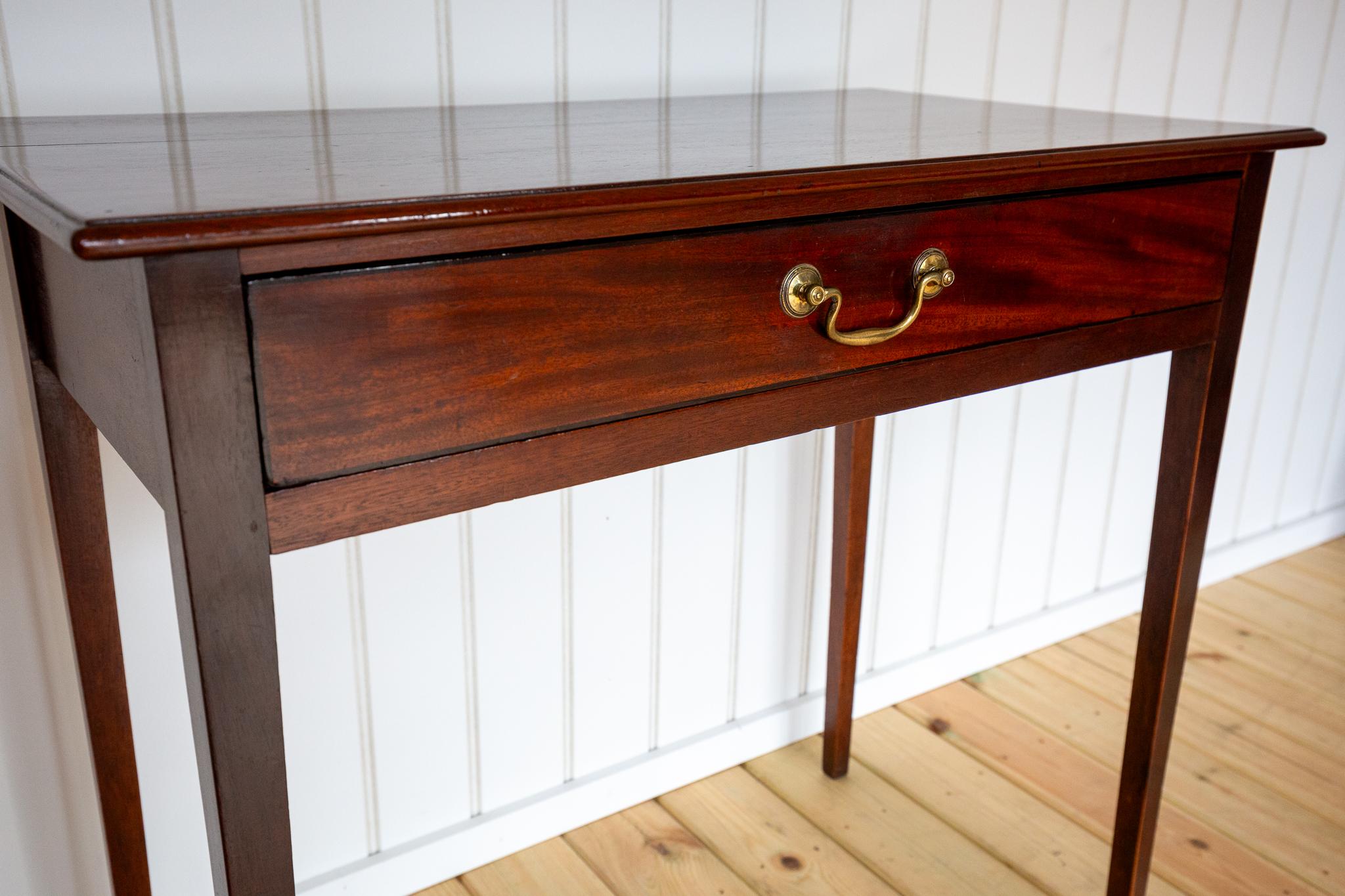 Georgien Table d'appoint à console en acajou Georgian Antique Country House Début du 19ème siècle en vente