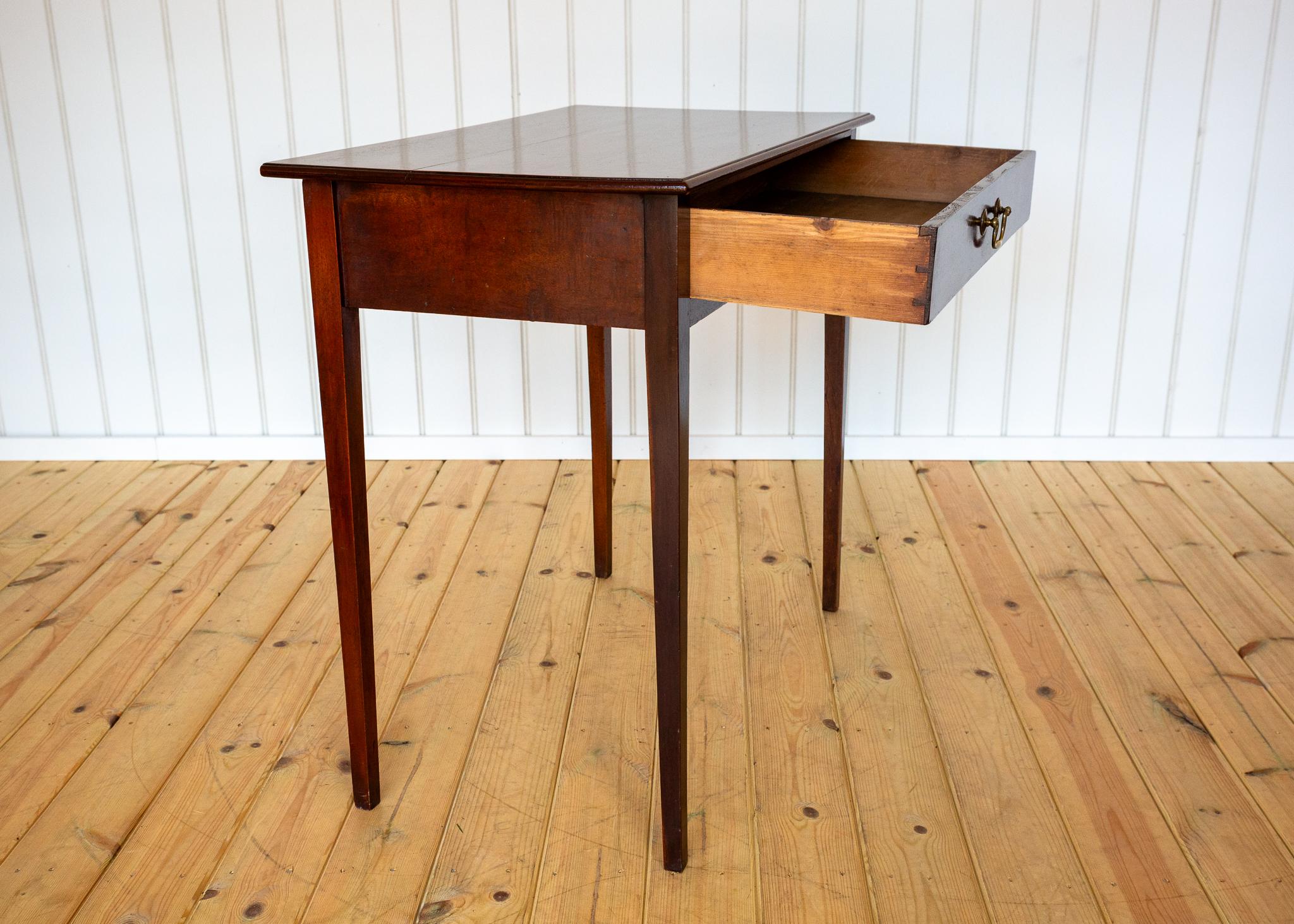 Table d'appoint à console en acajou Georgian Antique Country House Début du 19ème siècle en vente 6