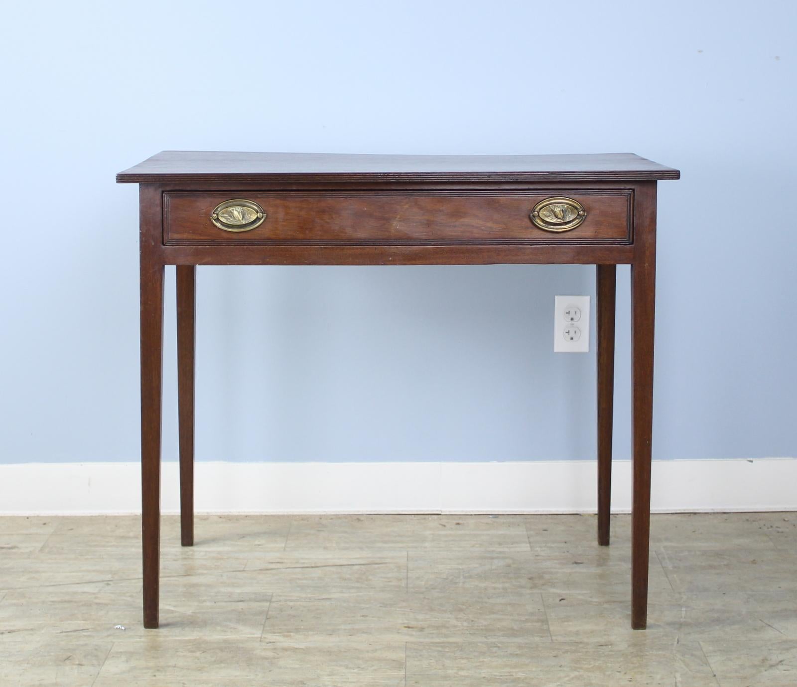 English Georgian Mahogany Side Table For Sale