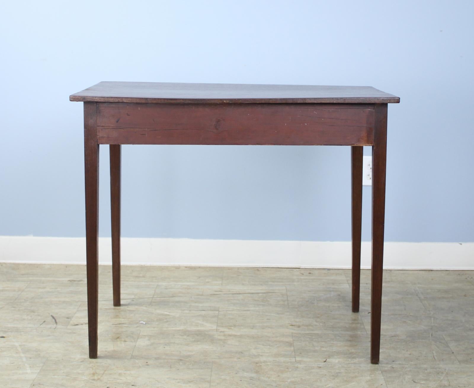Georgianischer Mahagoni-Beistelltisch im Angebot 4
