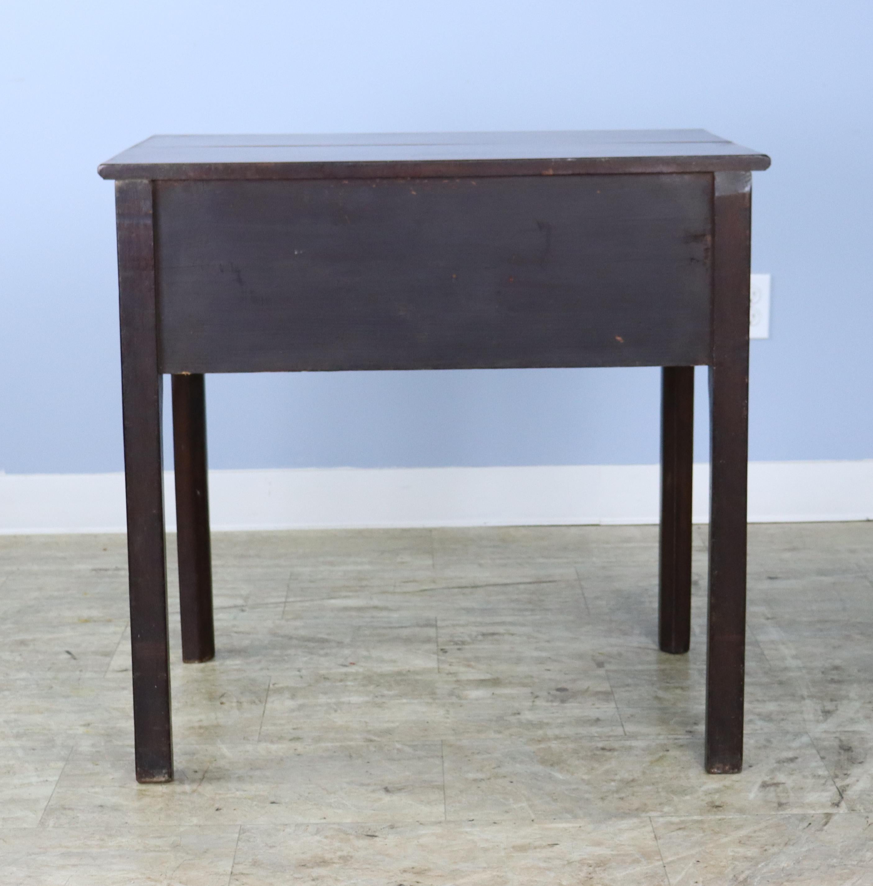 Georgian Mahogany Side Table, Two Drawers For Sale 3