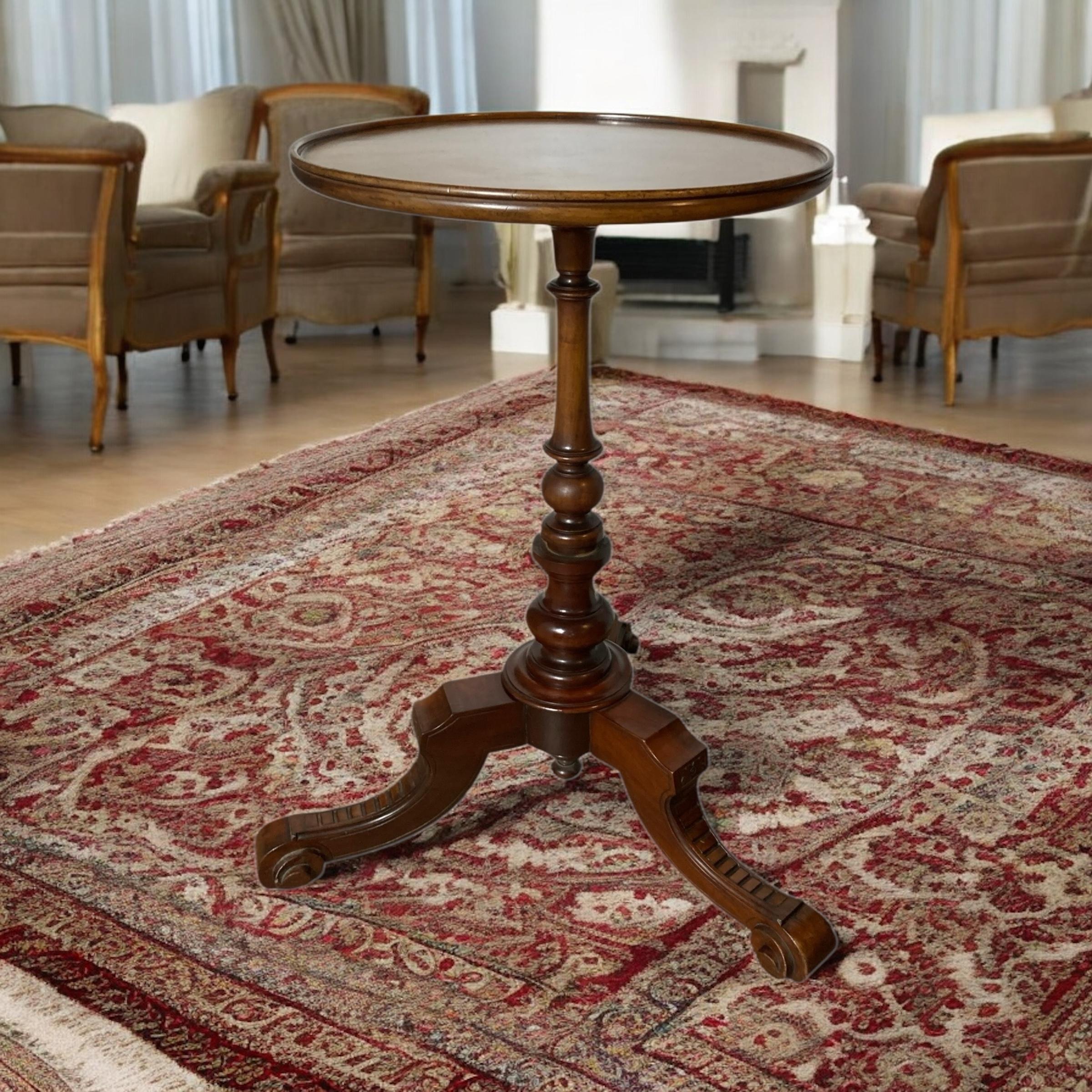 Georgian Mahogany Side, Wine Table or Plant Stand For Sale 3