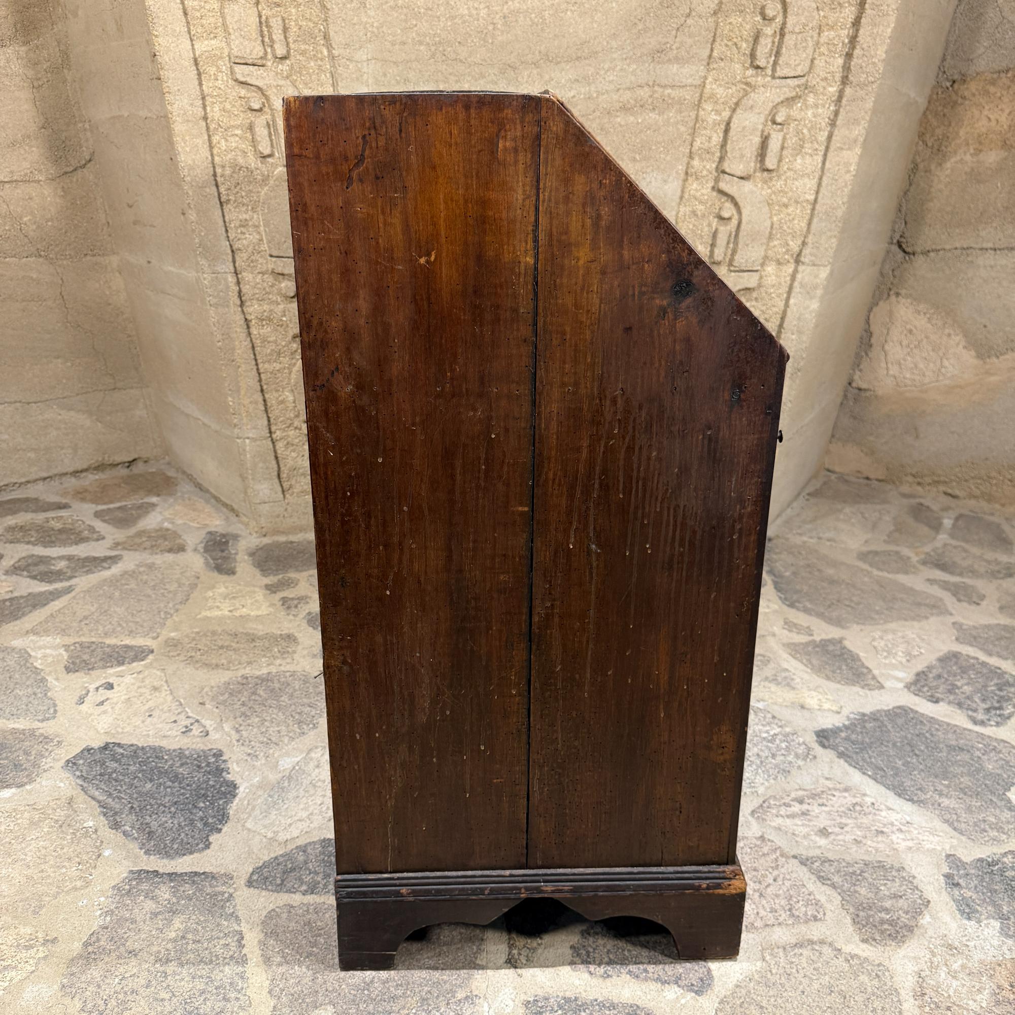 Georgian Mahogany Slant Front Secretary Desk Adam Style Slant-Front Bureau in vendita 2