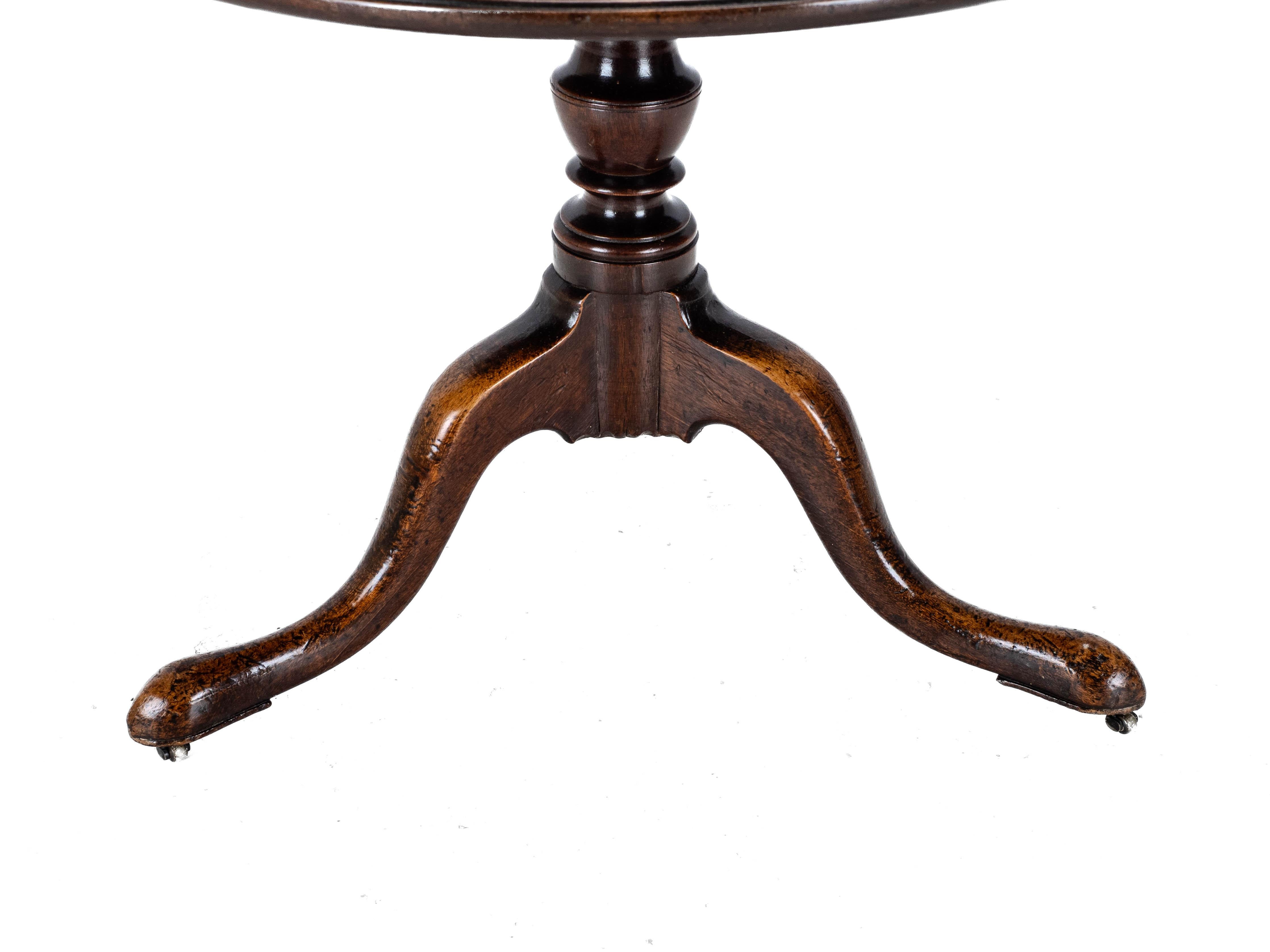 Georgian Mahogany Small 2 Tier Dumb Waiter Tripod Table circa 1800 (George III) 8