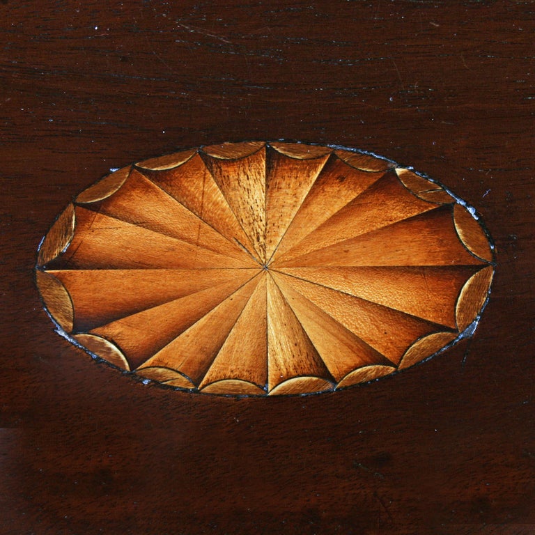Georgian Mahogany 'Spider' Base Table For Sale at 1stDibs