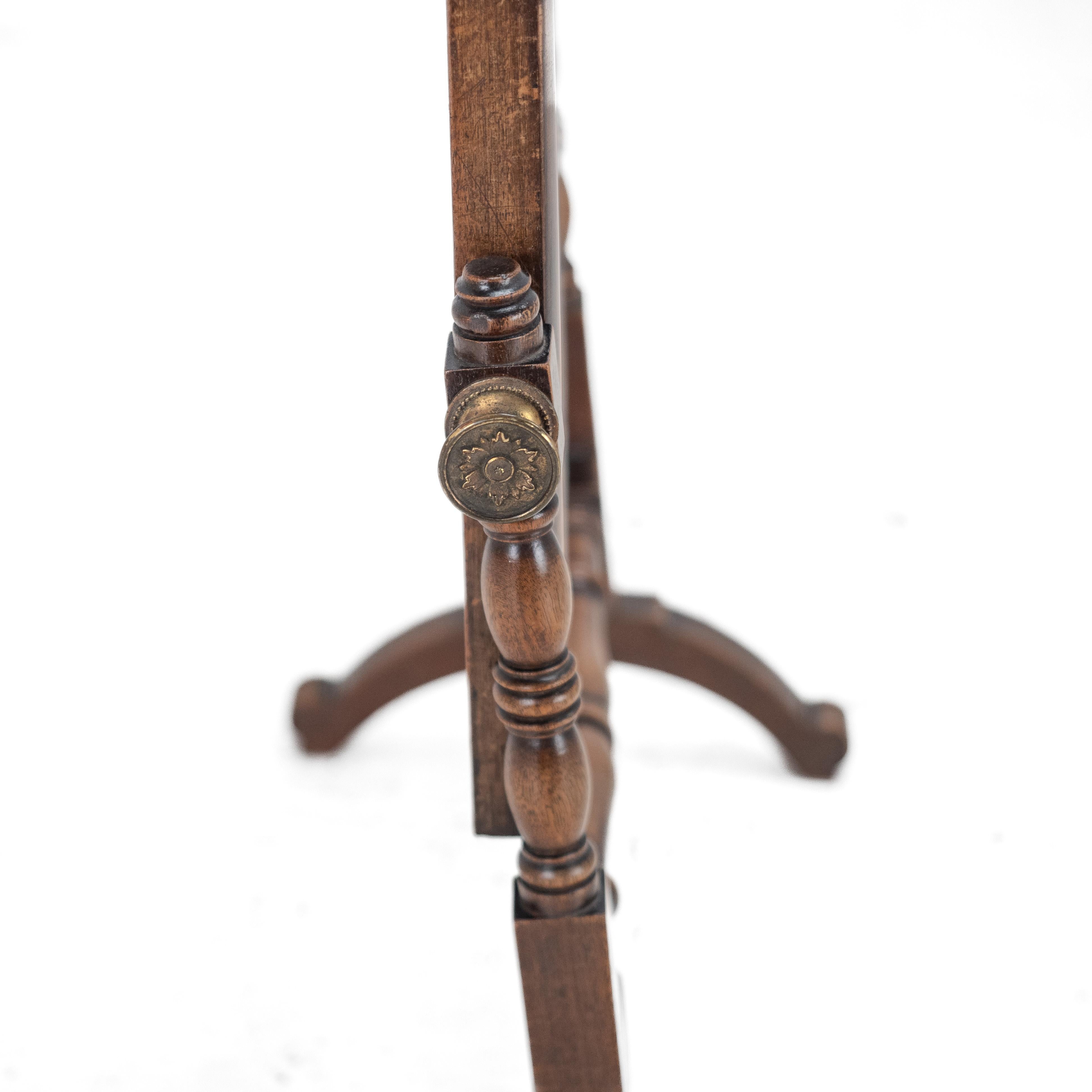 Georgian Mahogany Swing Lock Toilet Mirror c1800 (Vanity Tabletop George III) For Sale 3