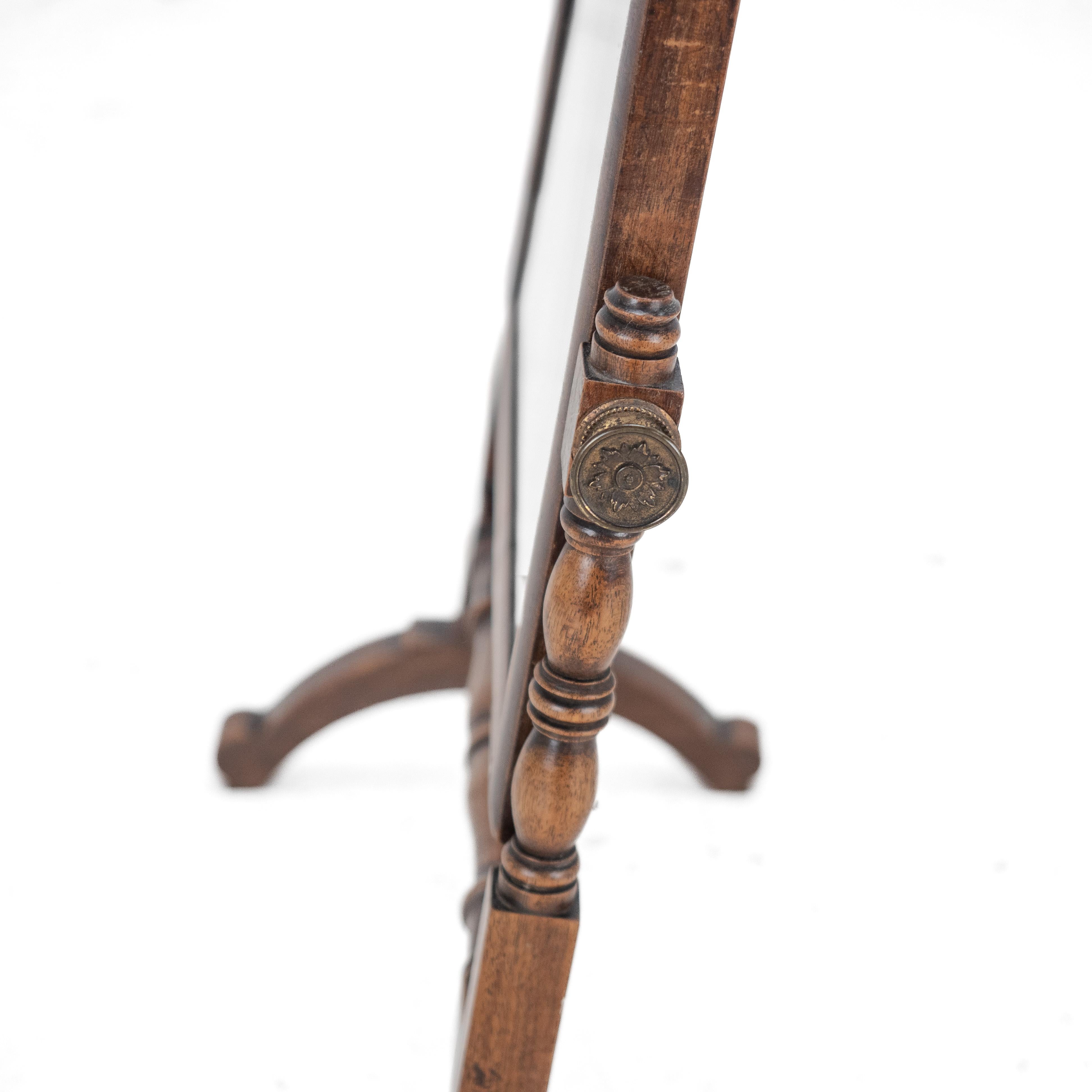 Georgian Mahogany Swing Lock Toilet Mirror c1800 (Vanity Tabletop George III) For Sale 4