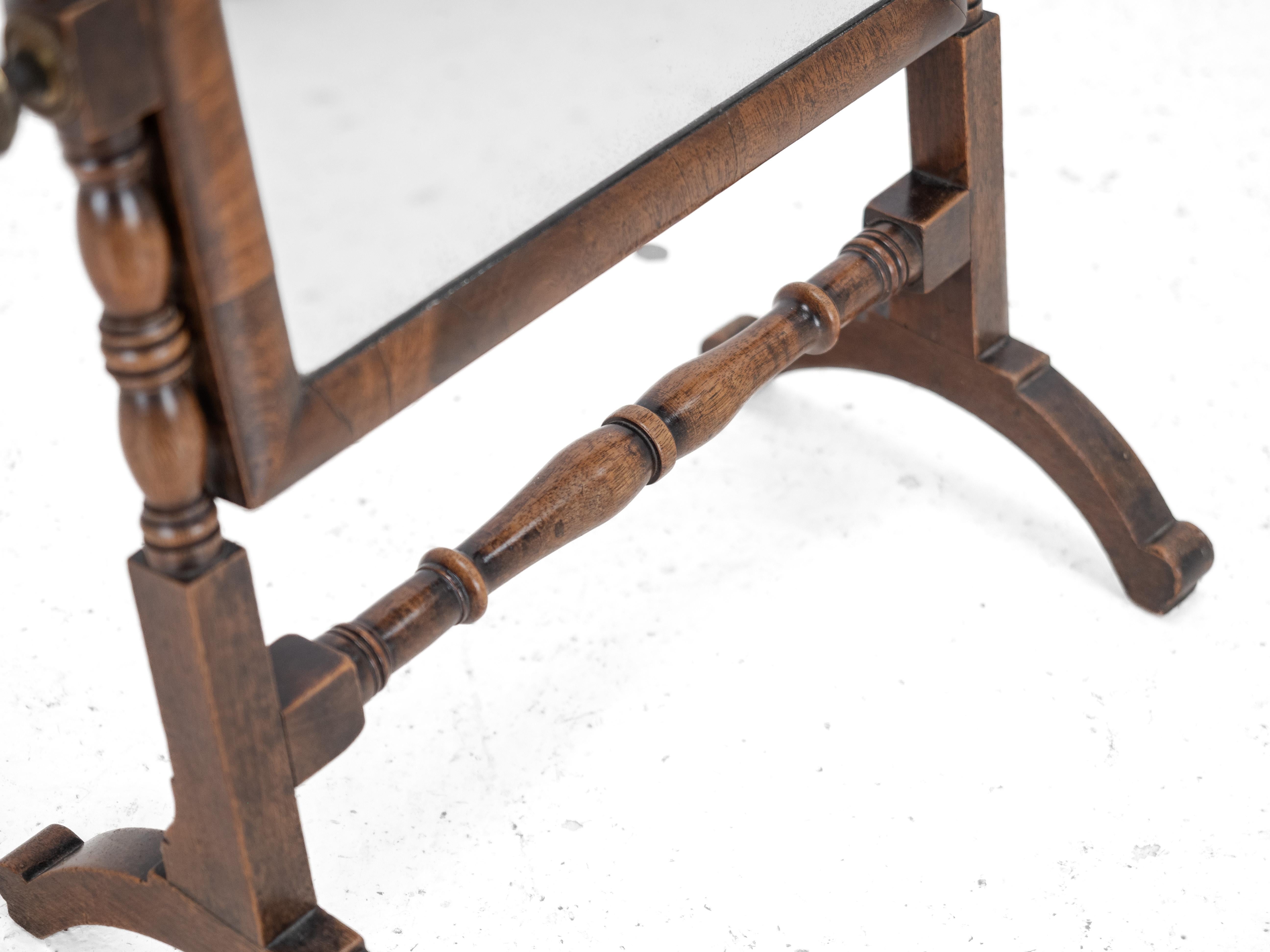 Georgian Mahogany Swing Lock Toilet Mirror c1800 (Vanity Tabletop George III) For Sale 5