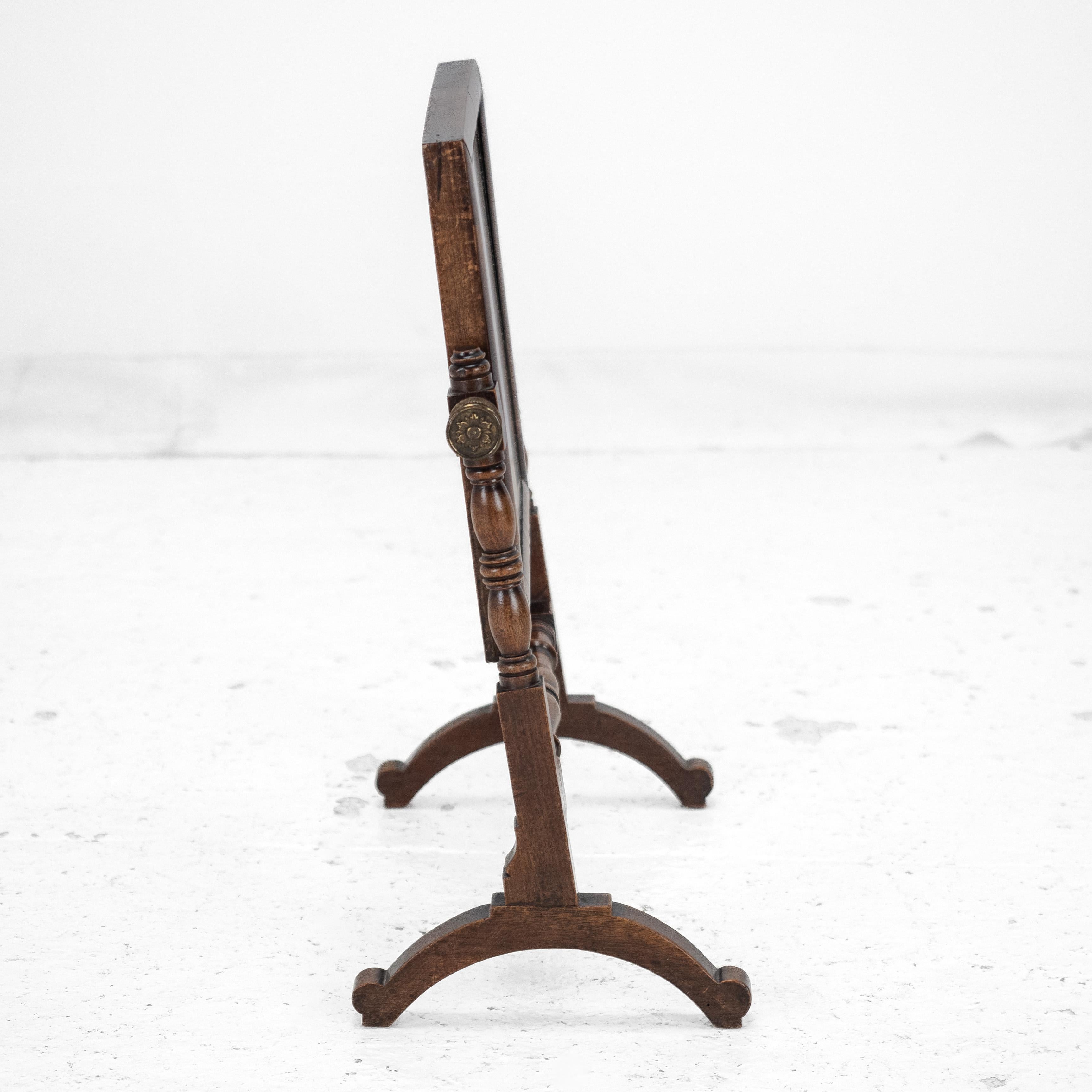 Georgian Mahogany Swing Lock Toilet Mirror c1800 (Vanity Tabletop George III) For Sale 1