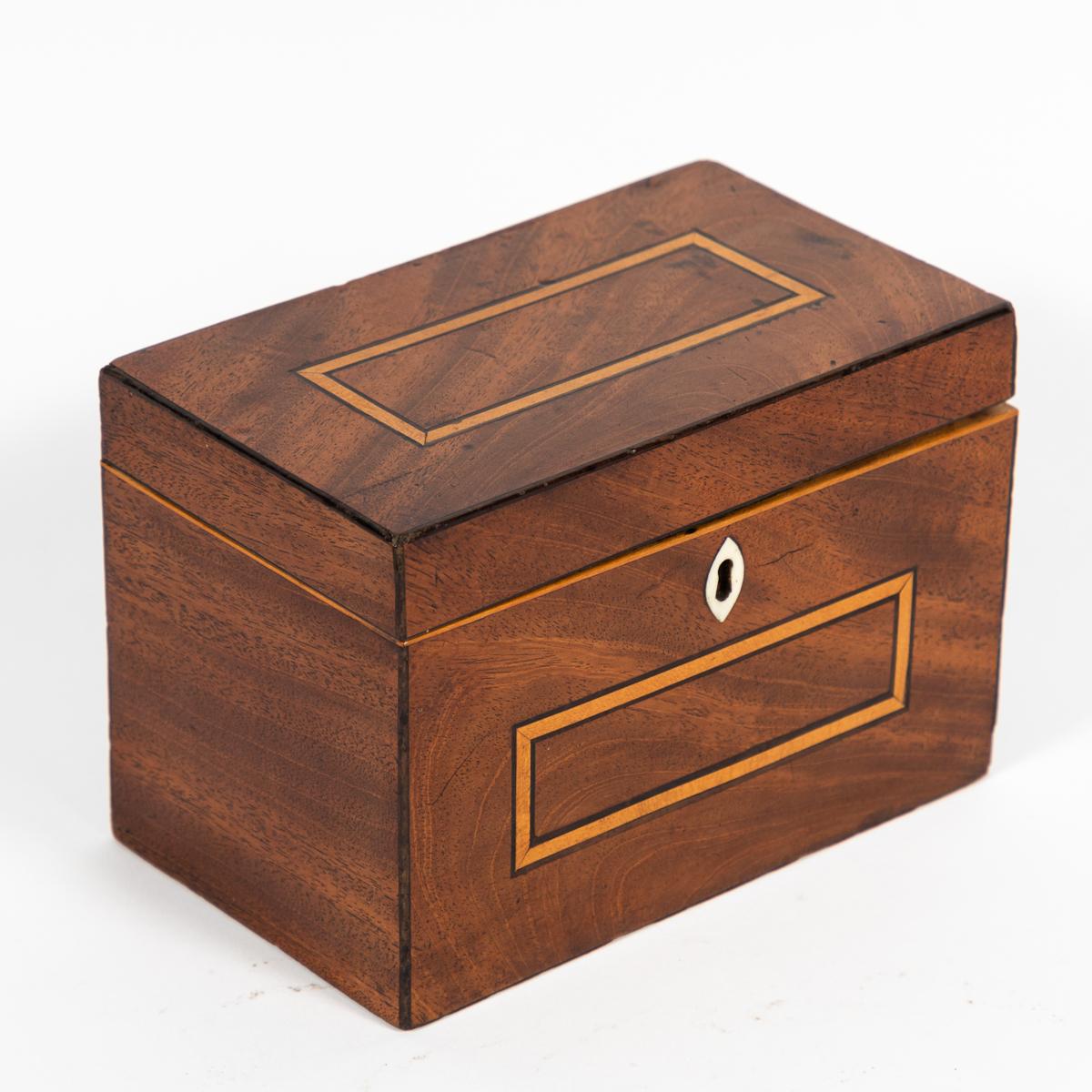 Wood Georgian Mahogany Tea Caddy Box from England, circa 1825
