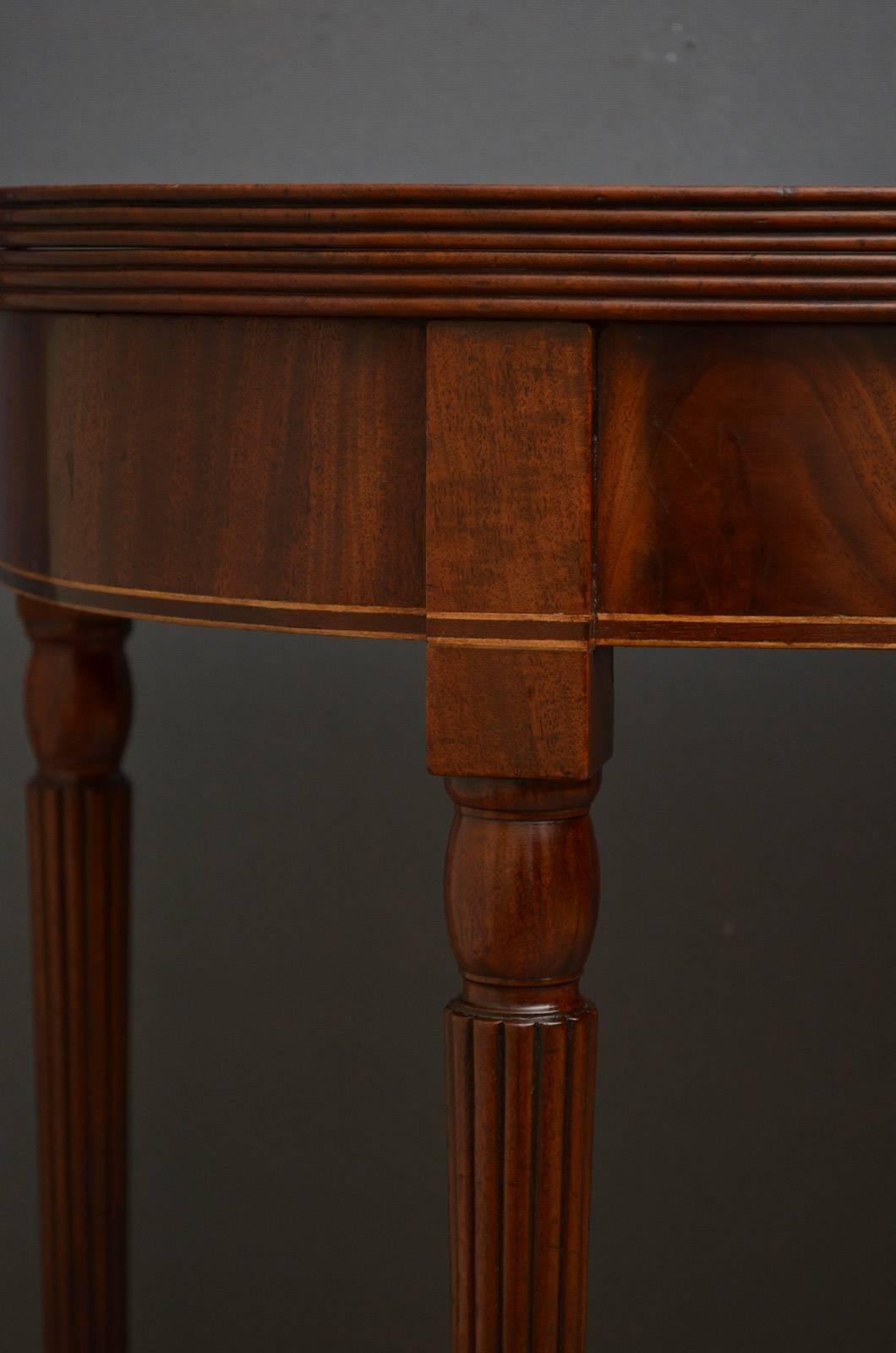 Georgian Mahogany Tea Table In Excellent Condition In Whaley Bridge, GB