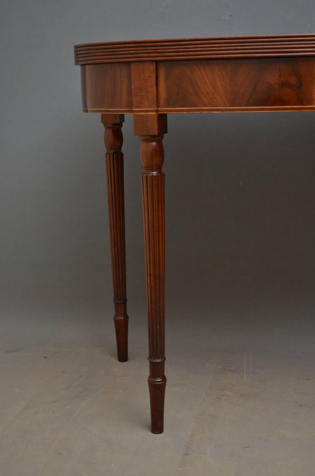 Early 19th Century Georgian Mahogany Tea Table