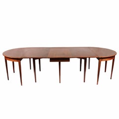 18th Century Georgian Cross Banded & Inlaid Mahogany Three Part Dinig Table