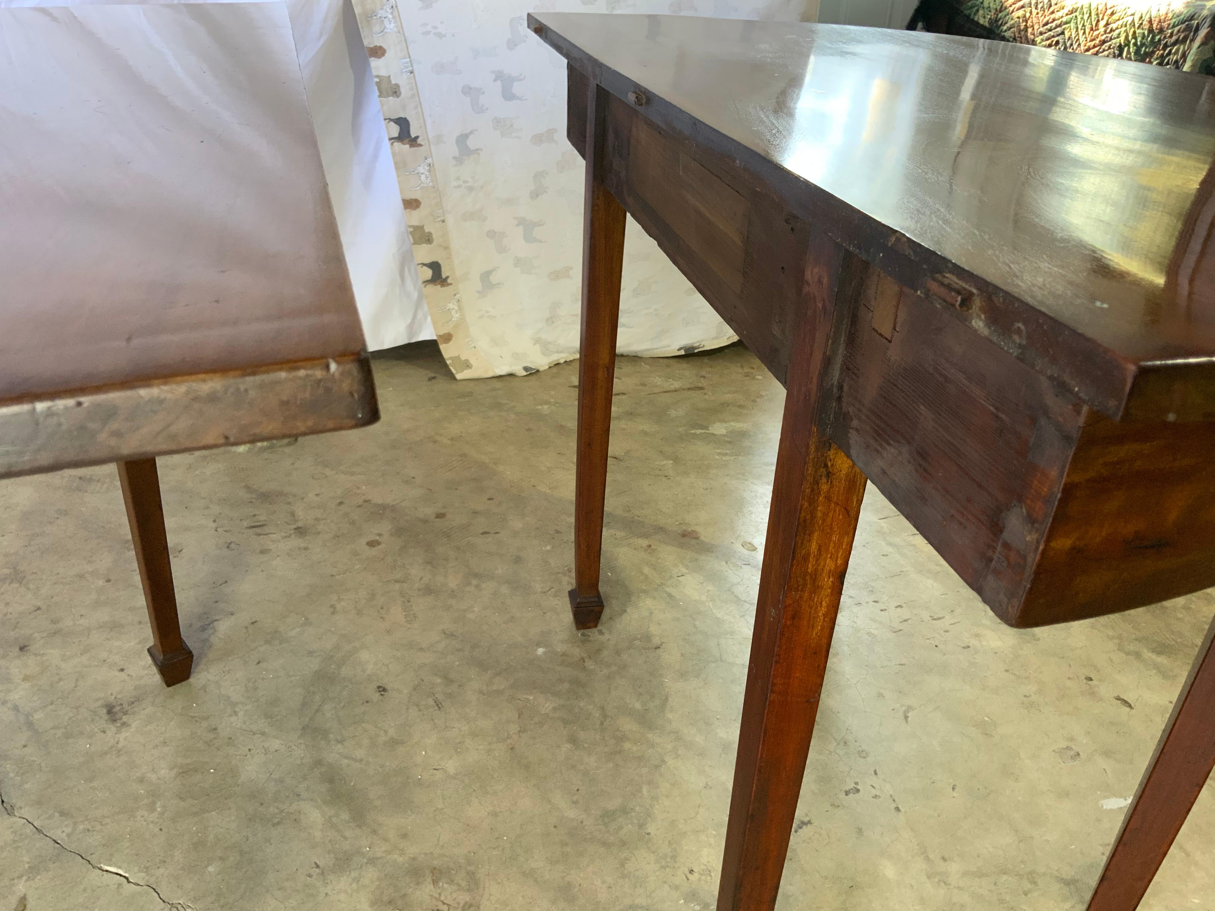 Georgian Mahogany Three Piece Dining Table 7