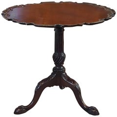 Georgian Mahogany Tilt-Top Tripod Table