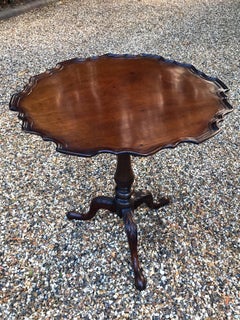 Georgian Mahogany Tilt-Top Wine Table with Birdcage