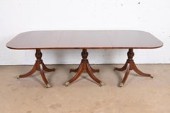 Georgian Mahogany Triple Pedestal Dining Table in the Manner of Baker Furniture