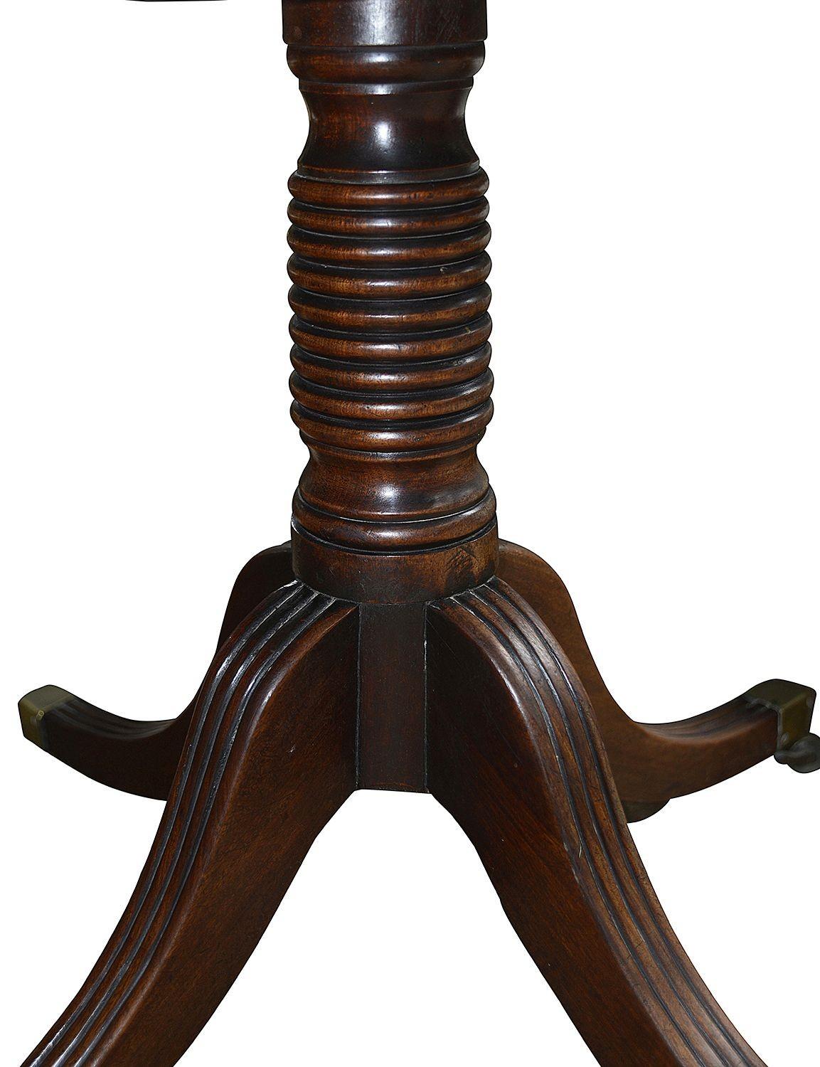 English Georgian Mahogany Twin Pedestal Dining Table, 1810 For Sale