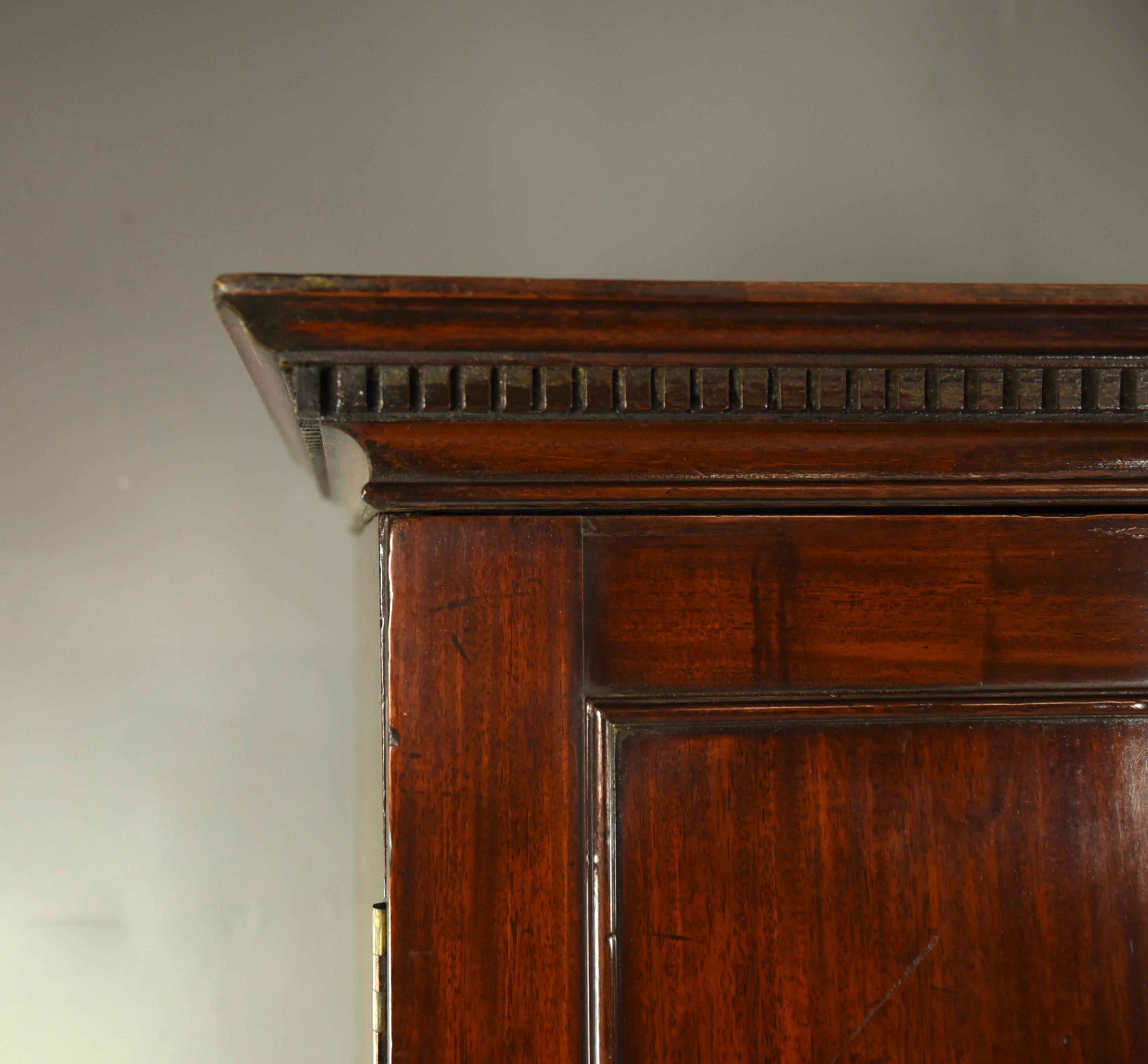 English Georgian mahogany  wardrobe circa 1800