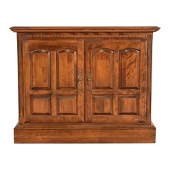 Georgian Maple Flip-Top Bar Cabinet or Buffet Server  Circa 1970s