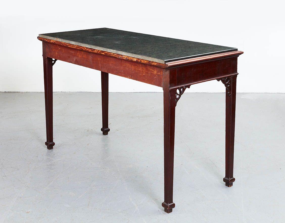 Table console géorgienne à plateau en marbre en vente 5