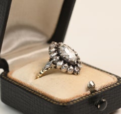 Georgischer Diamantring mit Marquise-Schliff. 0,90ct J SI1 Rosenschliff Halo Silber 14k Gold