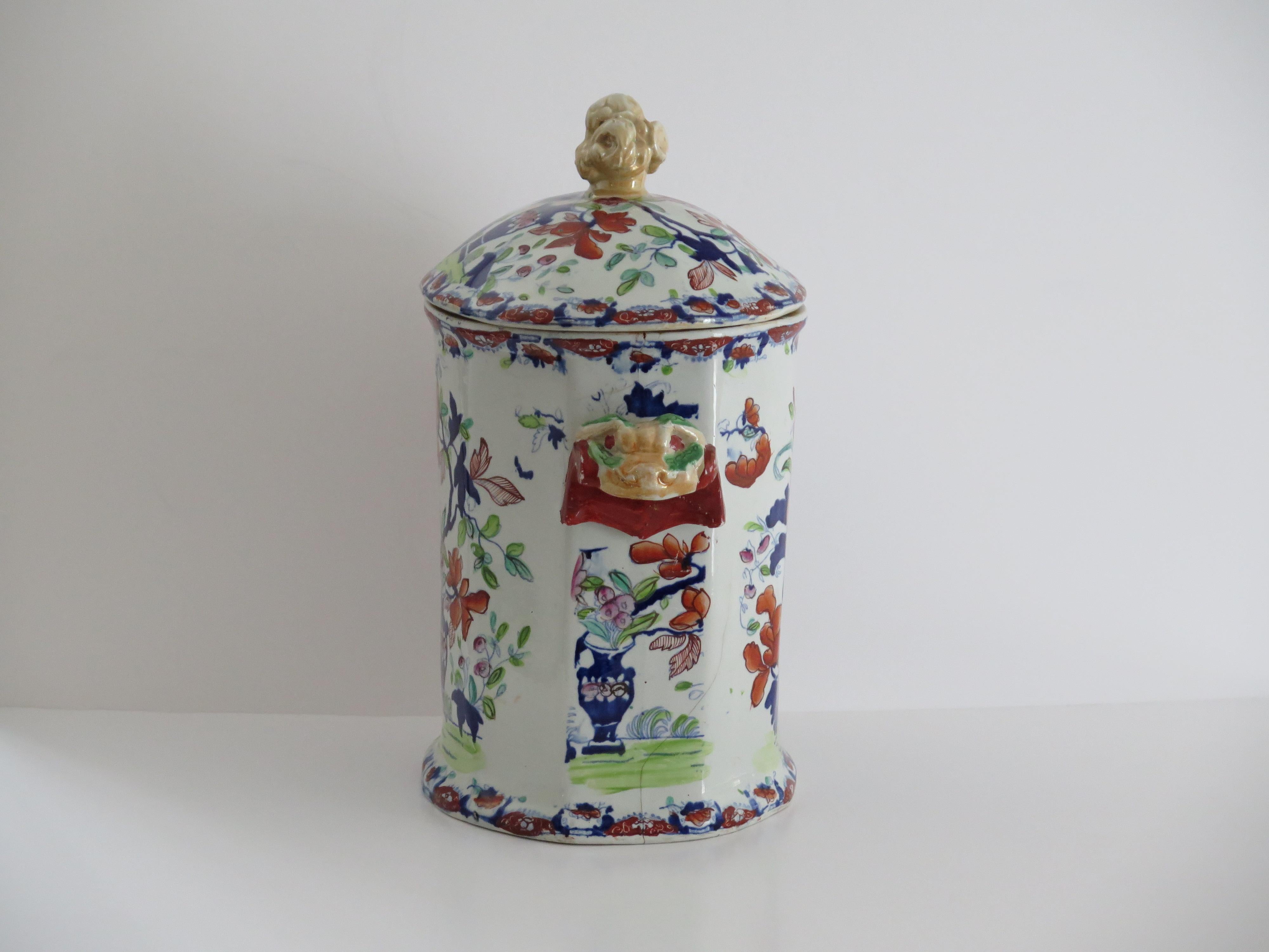 Rara panera georgiana de Mason's Ironstone en jarrón y jardinera Ptn,  Circa 1815 Pintado a mano en venta