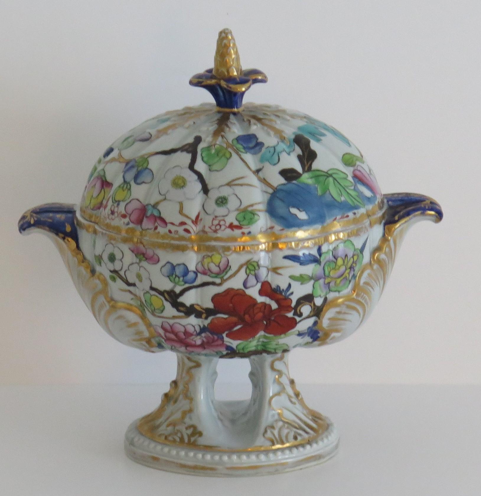 Georgian Mason's Ironstone Desert Tureen & Lid in Chinese Thorn pattern, Ca 1818 In Good Condition In Lincoln, Lincolnshire