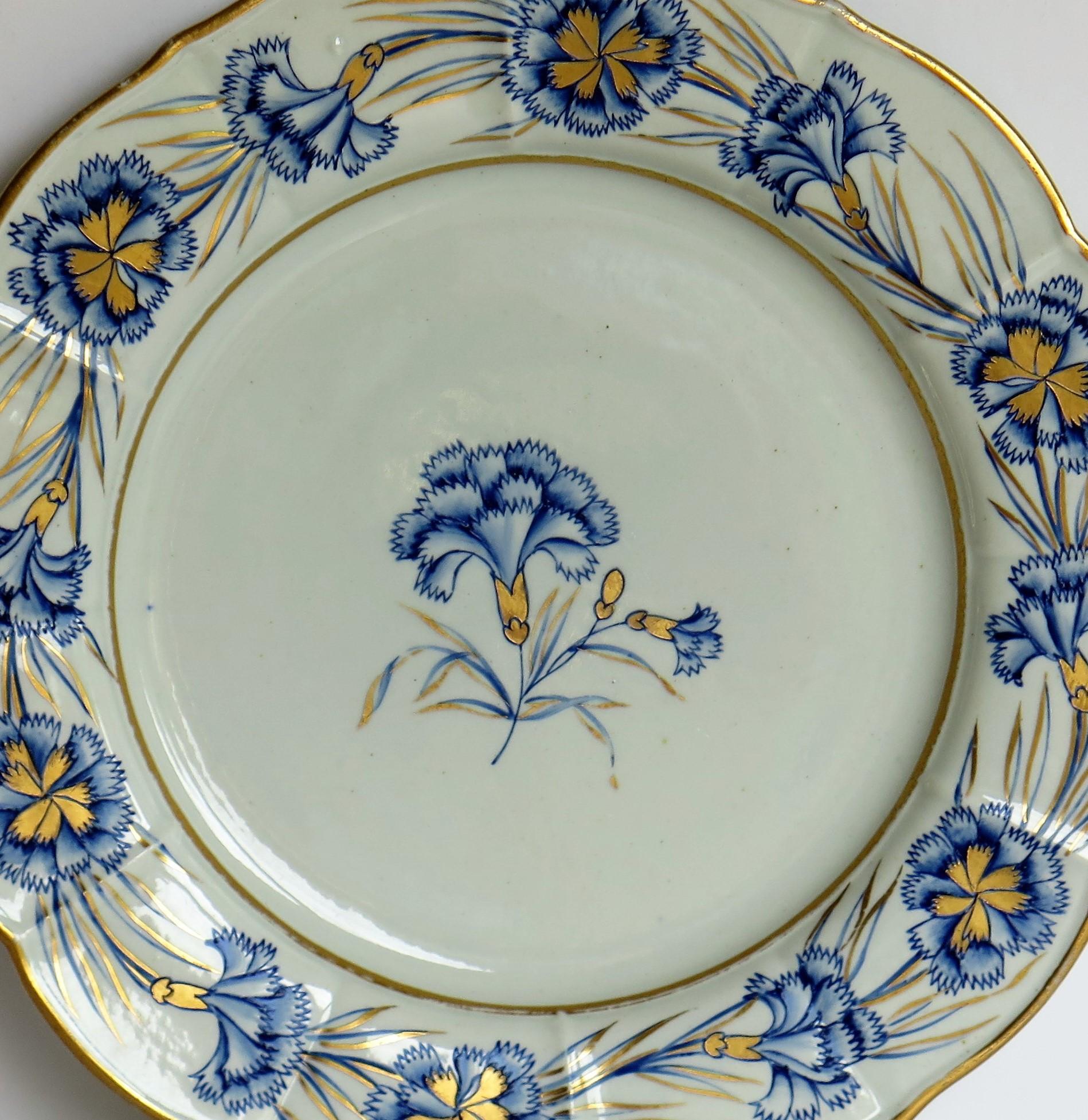Assiette à dîner géorgienne Mason's Ironstone peinte à la main avec un rare motif de distinction bleue Bon état à Lincoln, Lincolnshire