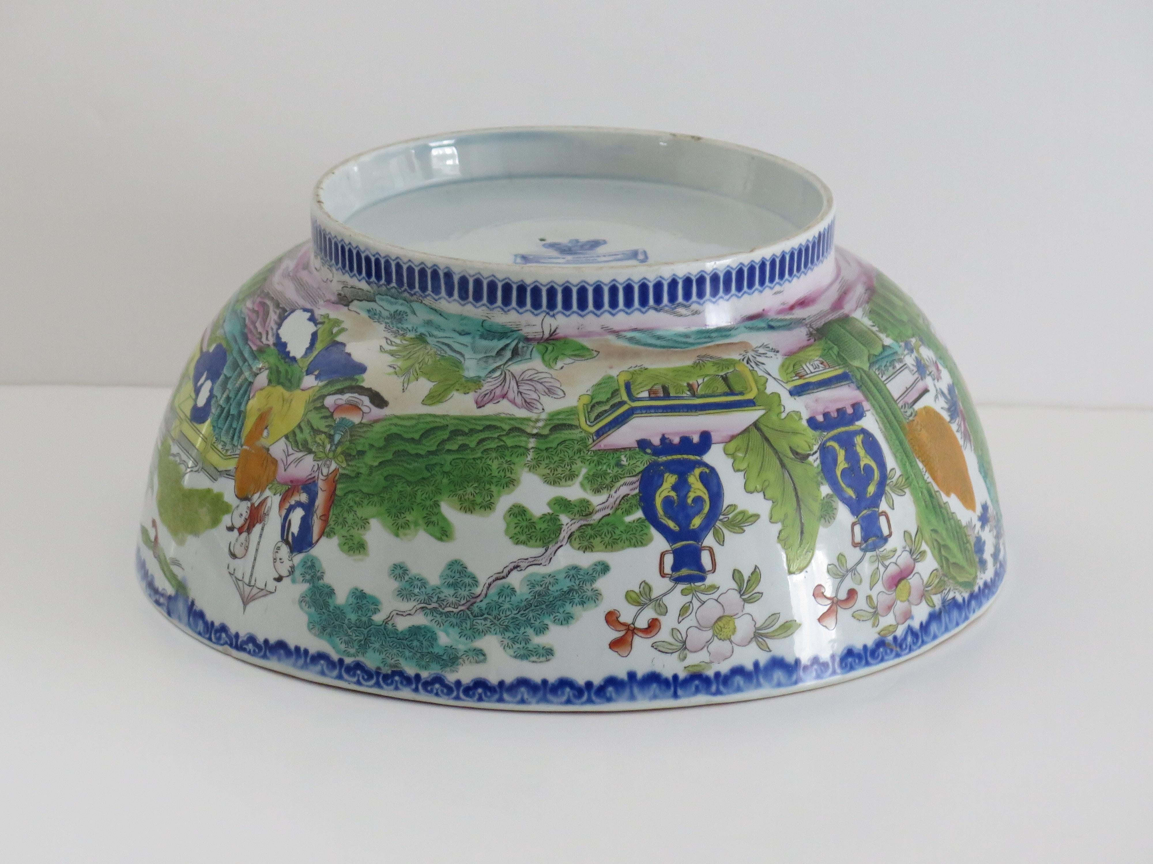 Georgian Masons Ironstone large Punch Bowl in rare Mogul Pattern, circa 1815 For Sale 9