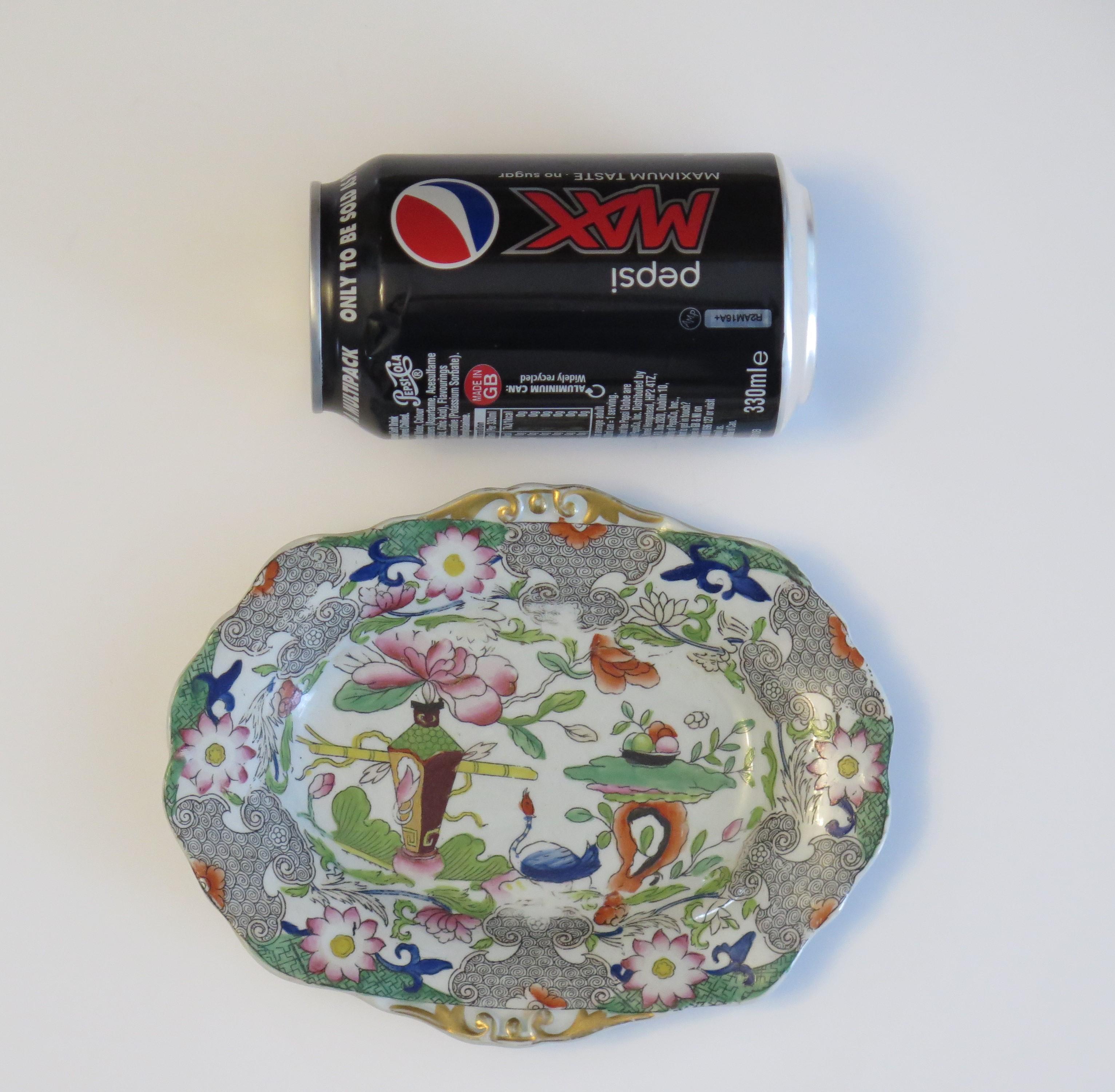 Georgian Mason's Ironstone Oval Dish in Table & Flower Pot Pattern, circa 1818 6