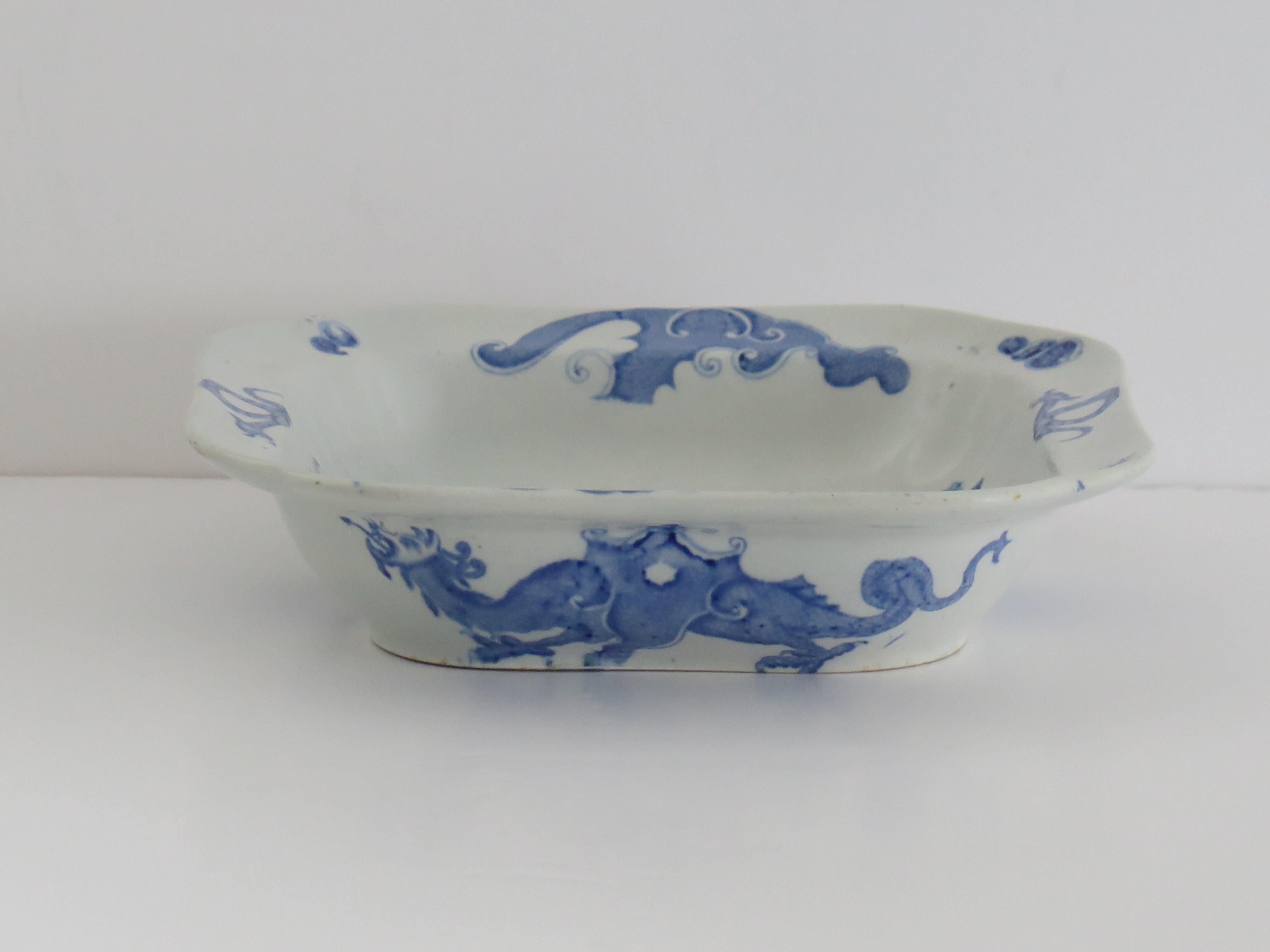 Georgian Mason's Ironstone Serving Dish & Cover in Chinese Dragon Ptn, Ca 1818 For Sale 3