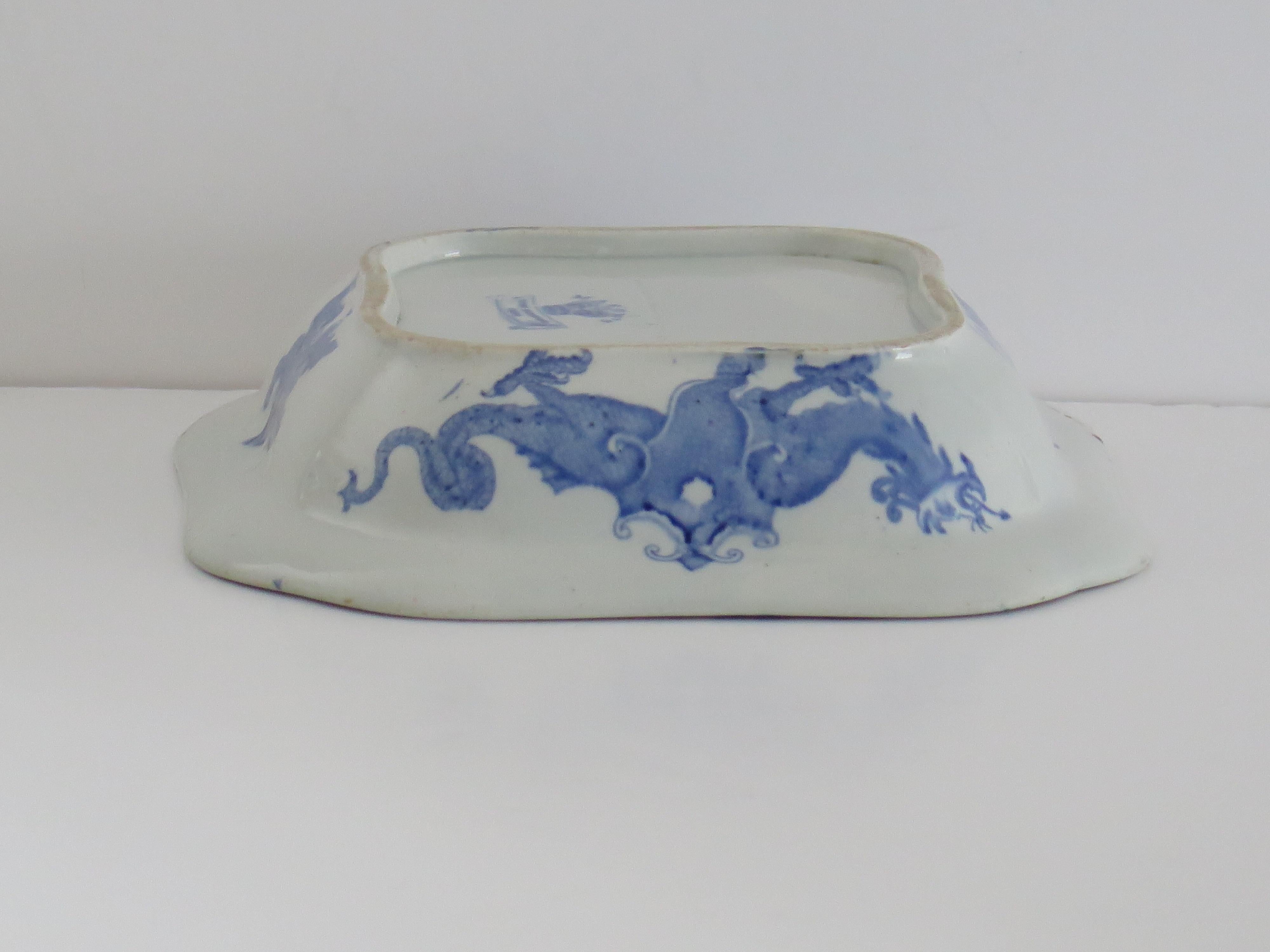 Georgian Mason's Ironstone Serving Dish & Cover in Chinese Dragon Ptn, Ca 1818 For Sale 4